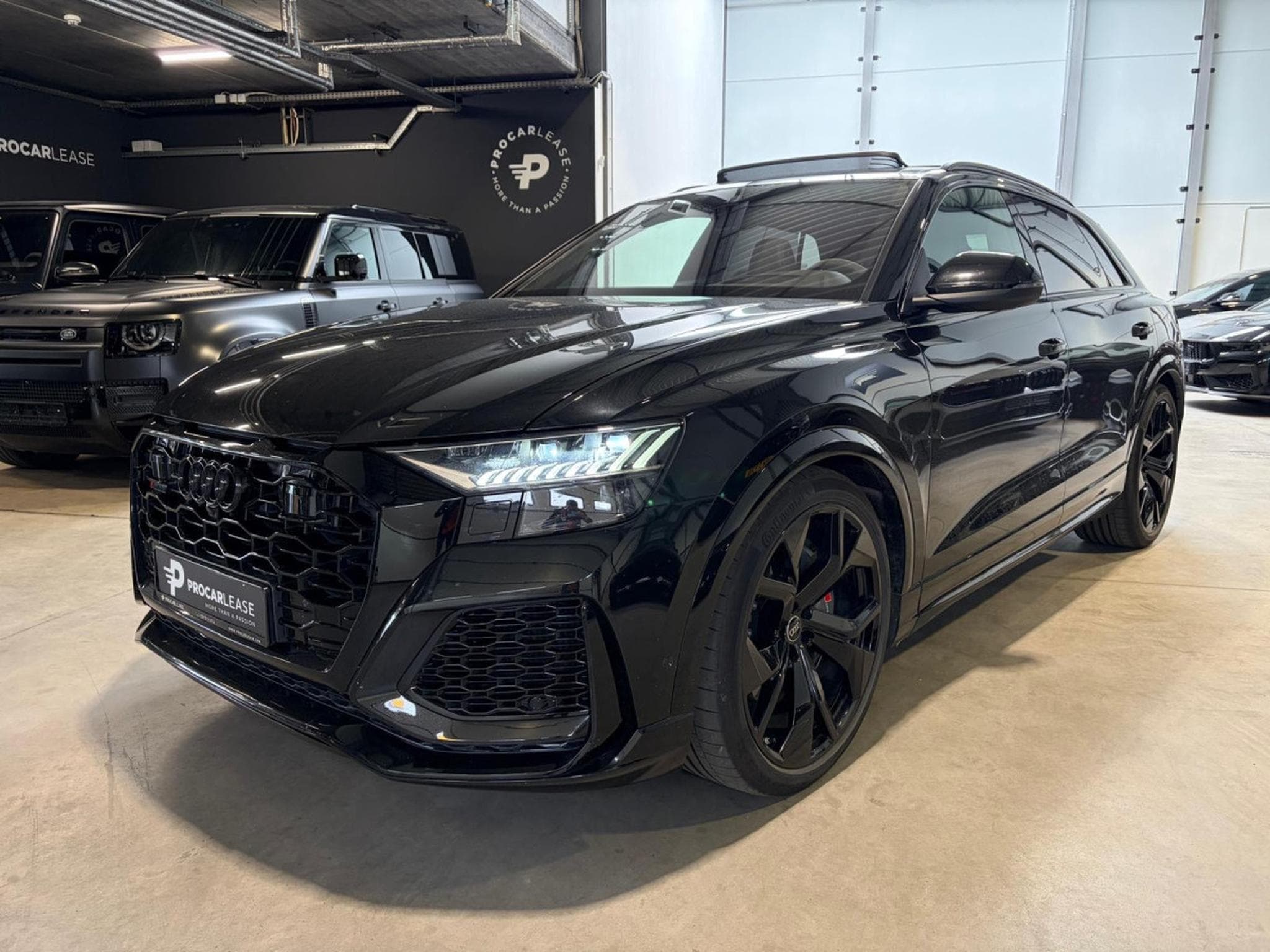 Audi RSQ8 4.0 TFSI/PANO/23//HUD/Matrix/DYNAMIC/NIGHT V/*VOLL** (2024) - Photo 15