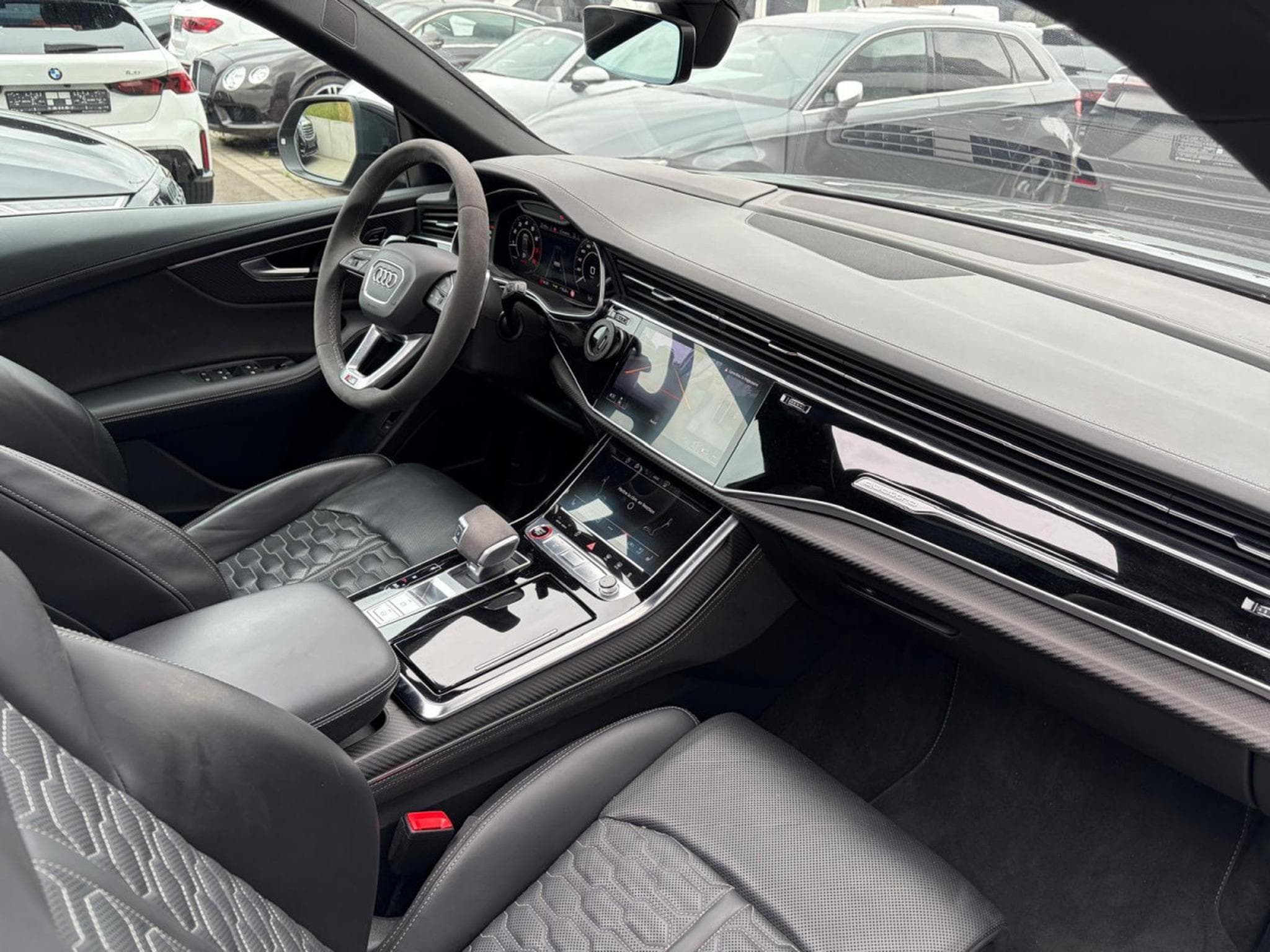 Audi RSQ8 4.0 TFSI/PANO/23//HUD/Matrix/DYNAMIC/NIGHT V/*VOLL** (2024) - Photo 18