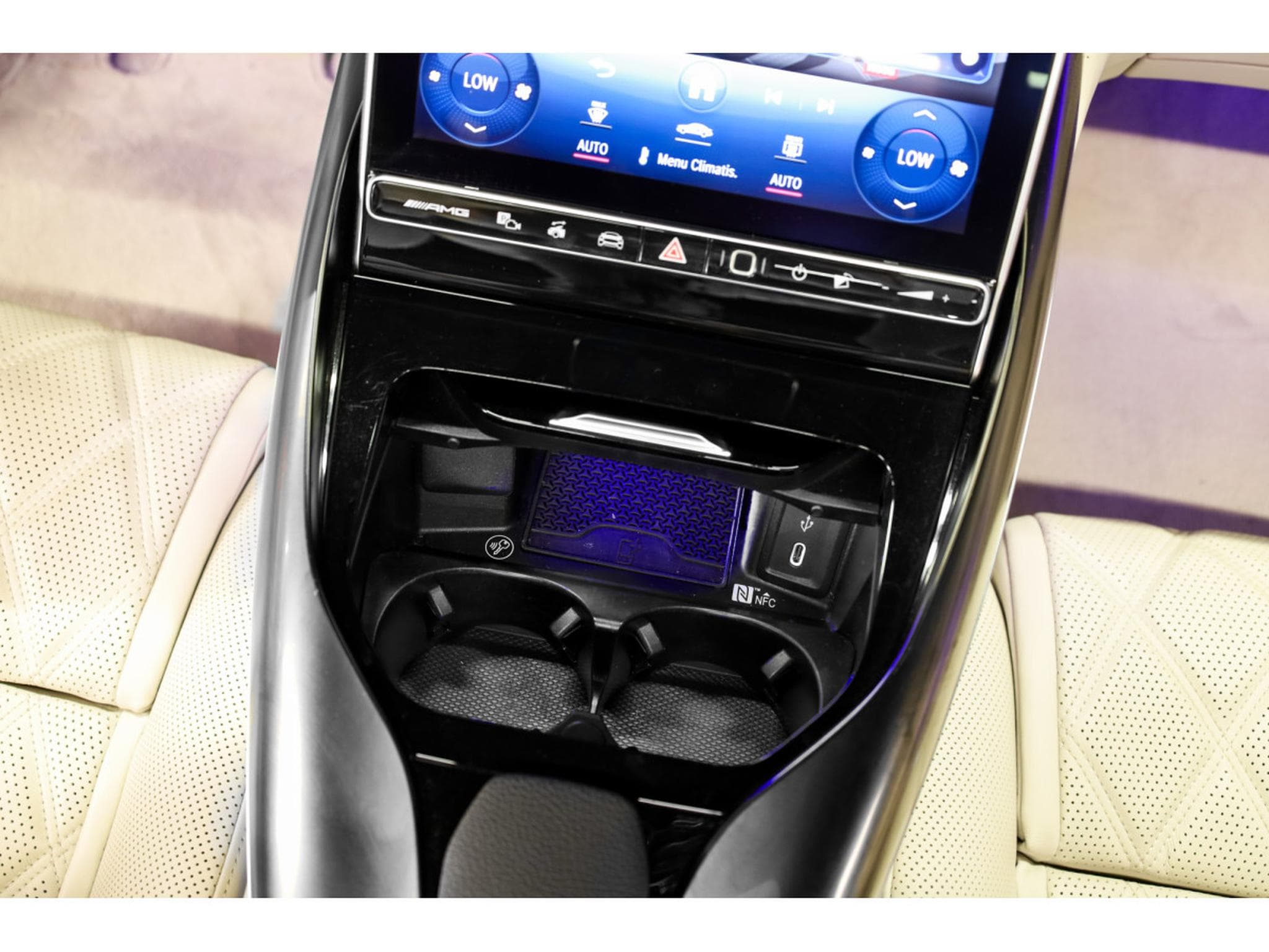 Mercedes SL 63 AMG 4 MATIC + (2022) - Photo 17