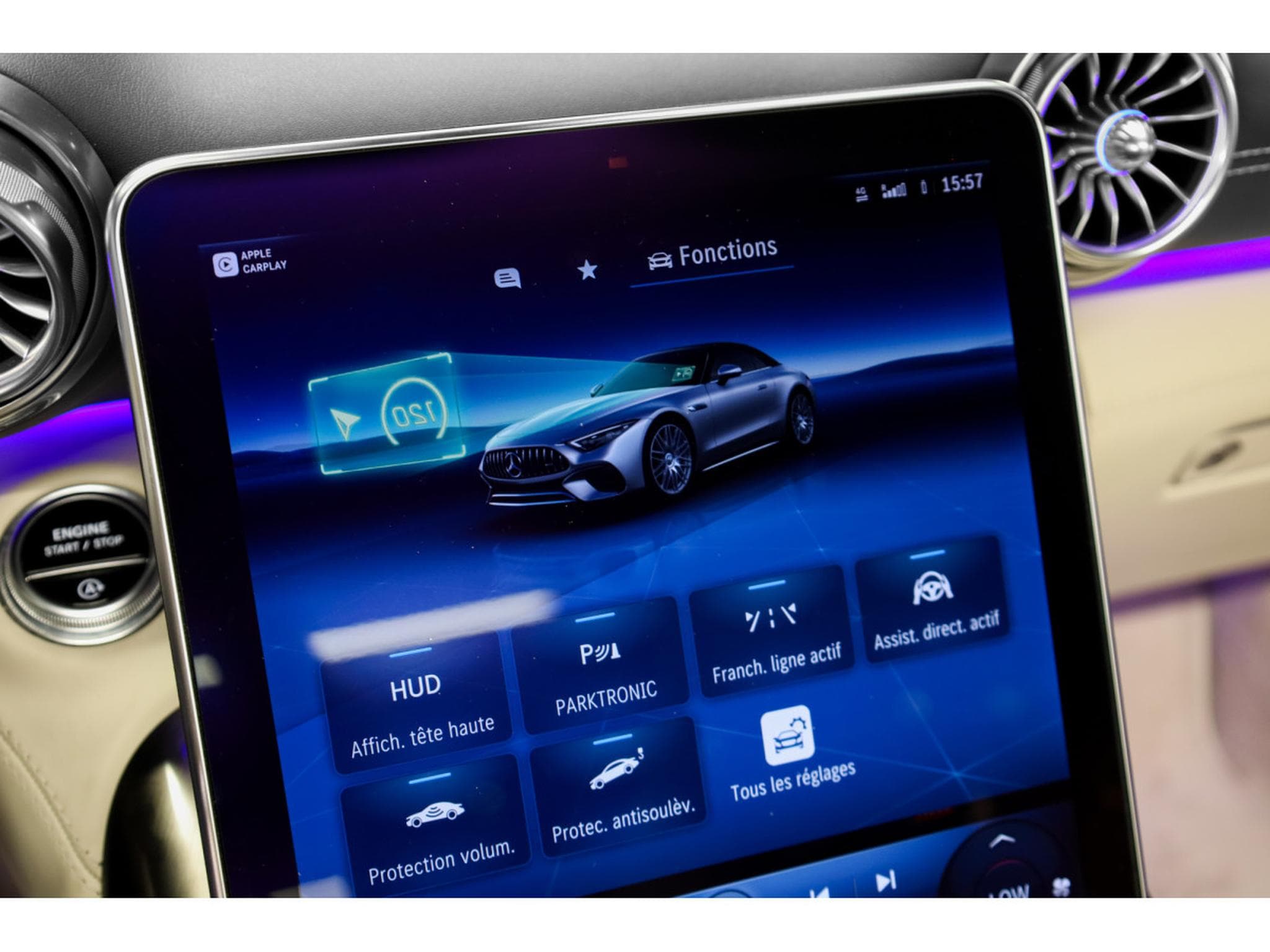 Mercedes SL 63 AMG 4 MATIC + (2022) - Photo 27