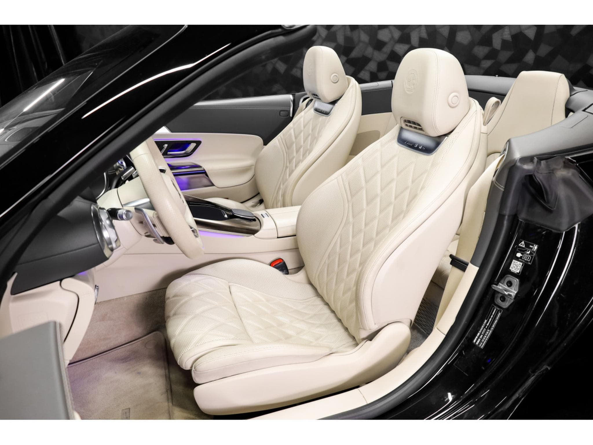 Mercedes SL 63 AMG 4 MATIC + (2022) - Photo 9