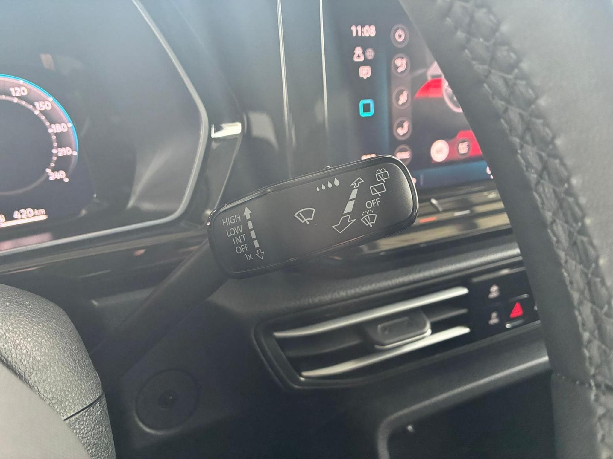 VW Caddy Life (2026) - Photo 19