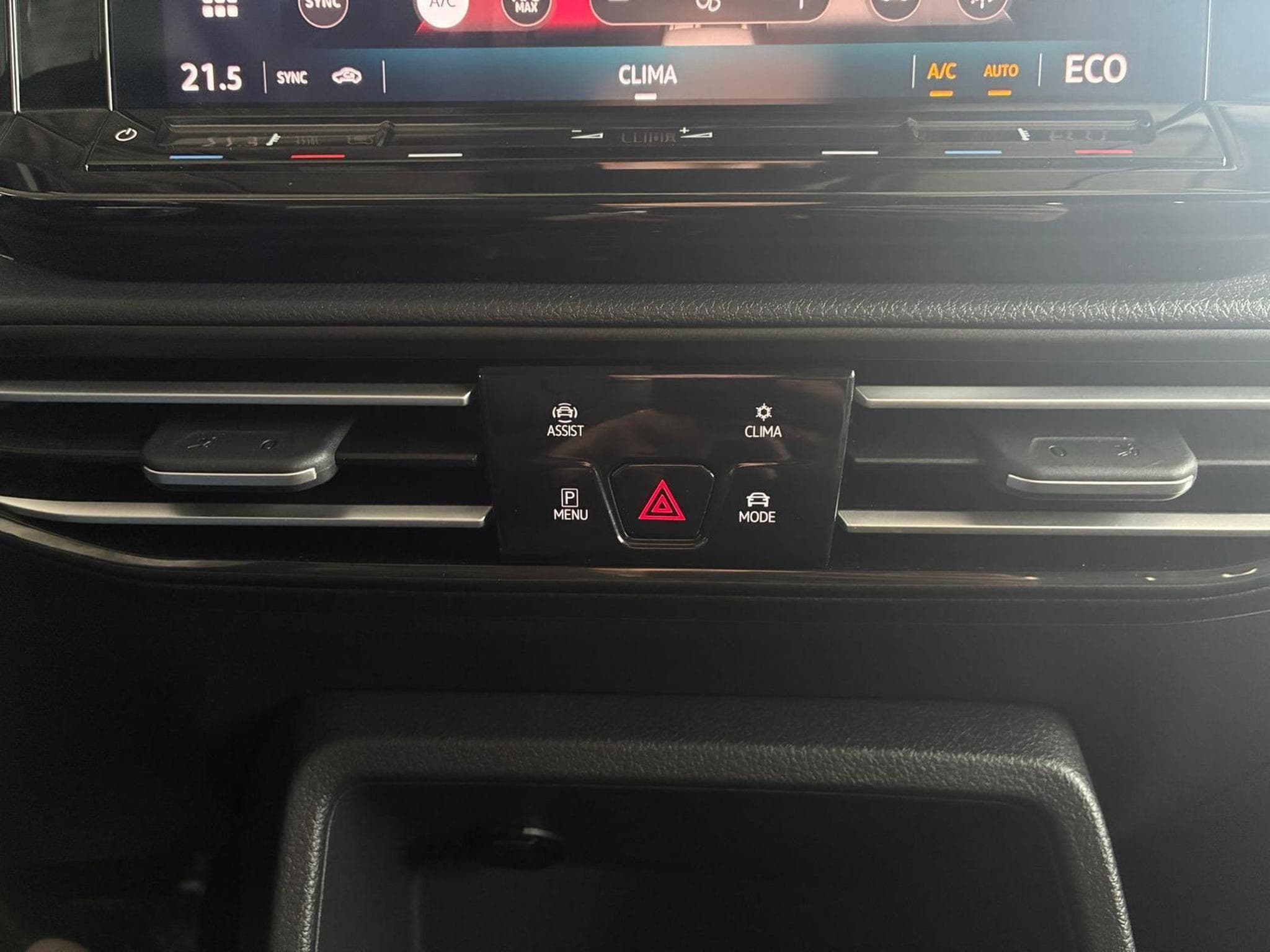 VW Caddy Life 7 Sitze (2026) - Photo 17