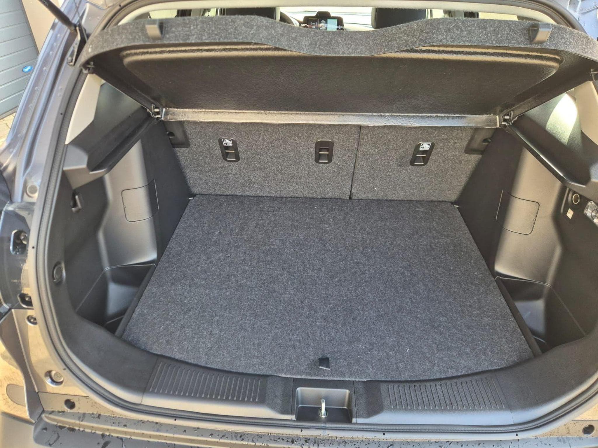 Suzuki S-Cross Comfort+ (2026) - Photo 9