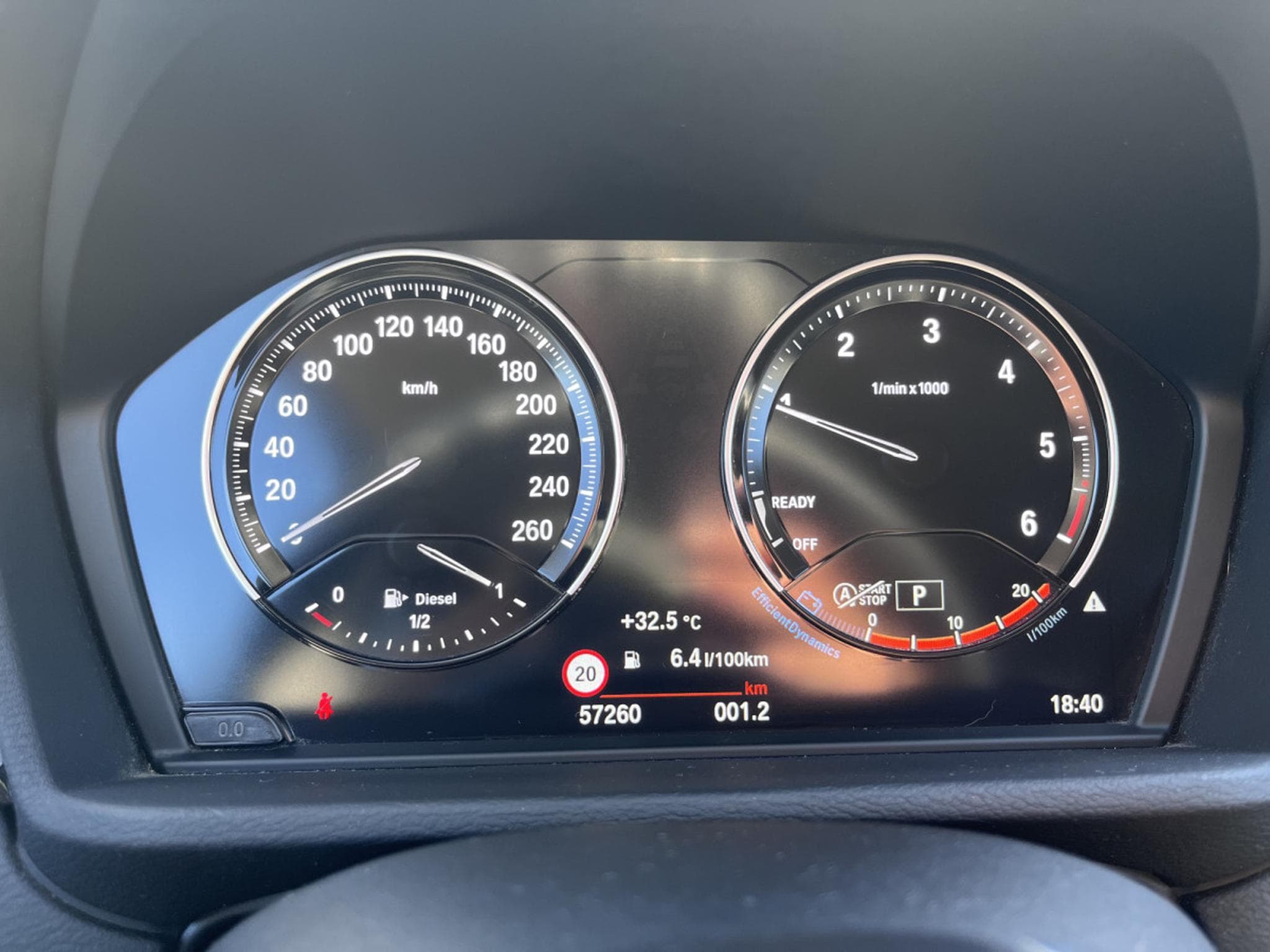 BMW X1 sDrive16dA 116PK (2021) - Photo 12