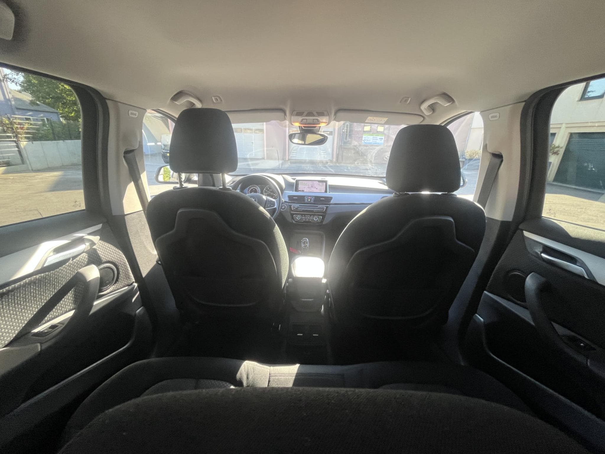 BMW X1 sDrive16dA 116PK (2021) - Photo 16