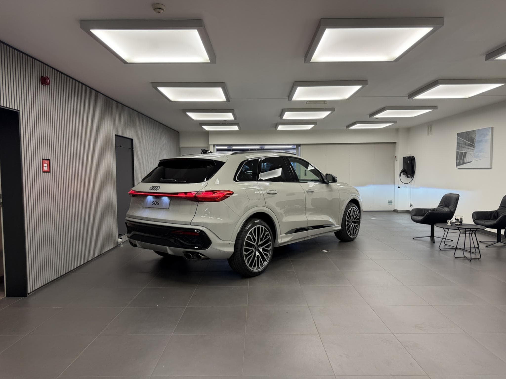 Audi SQ5 SUV 367 CH / 270 kW TFSI quattro S tronic (2026) - Foto 8