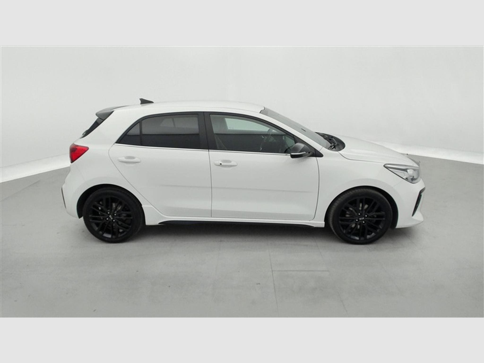 Kia Rio 1.0 T GT Line (2021) - Photo 24