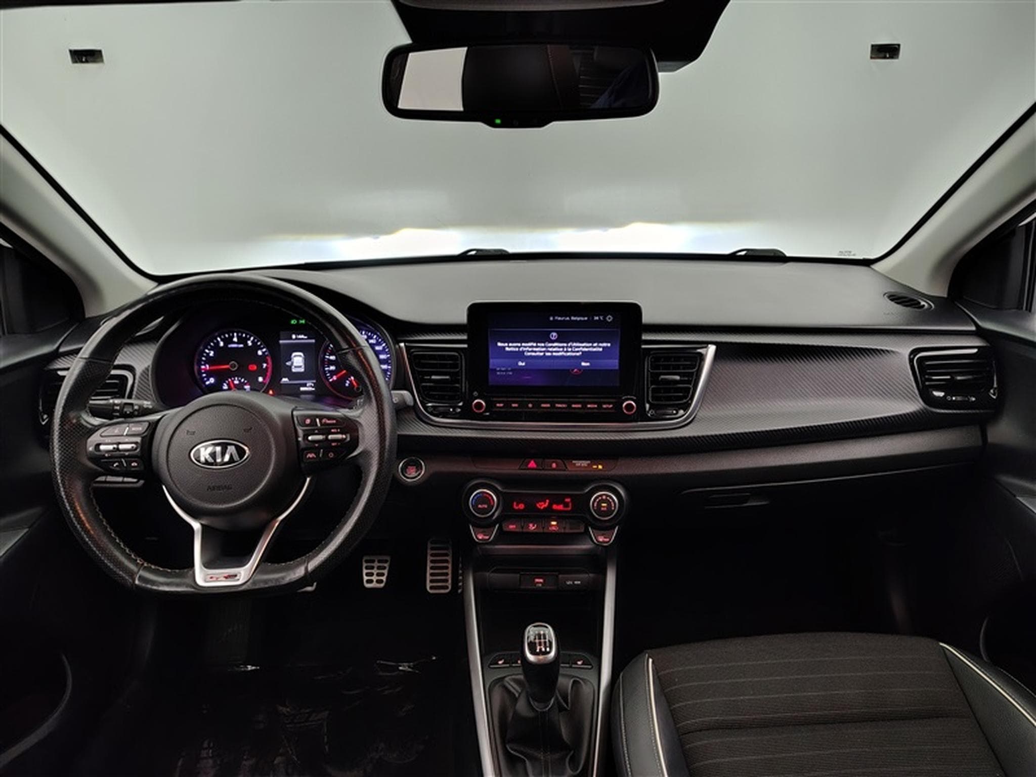 Kia Rio 1.0 T GT Line (2021) - Photo 8