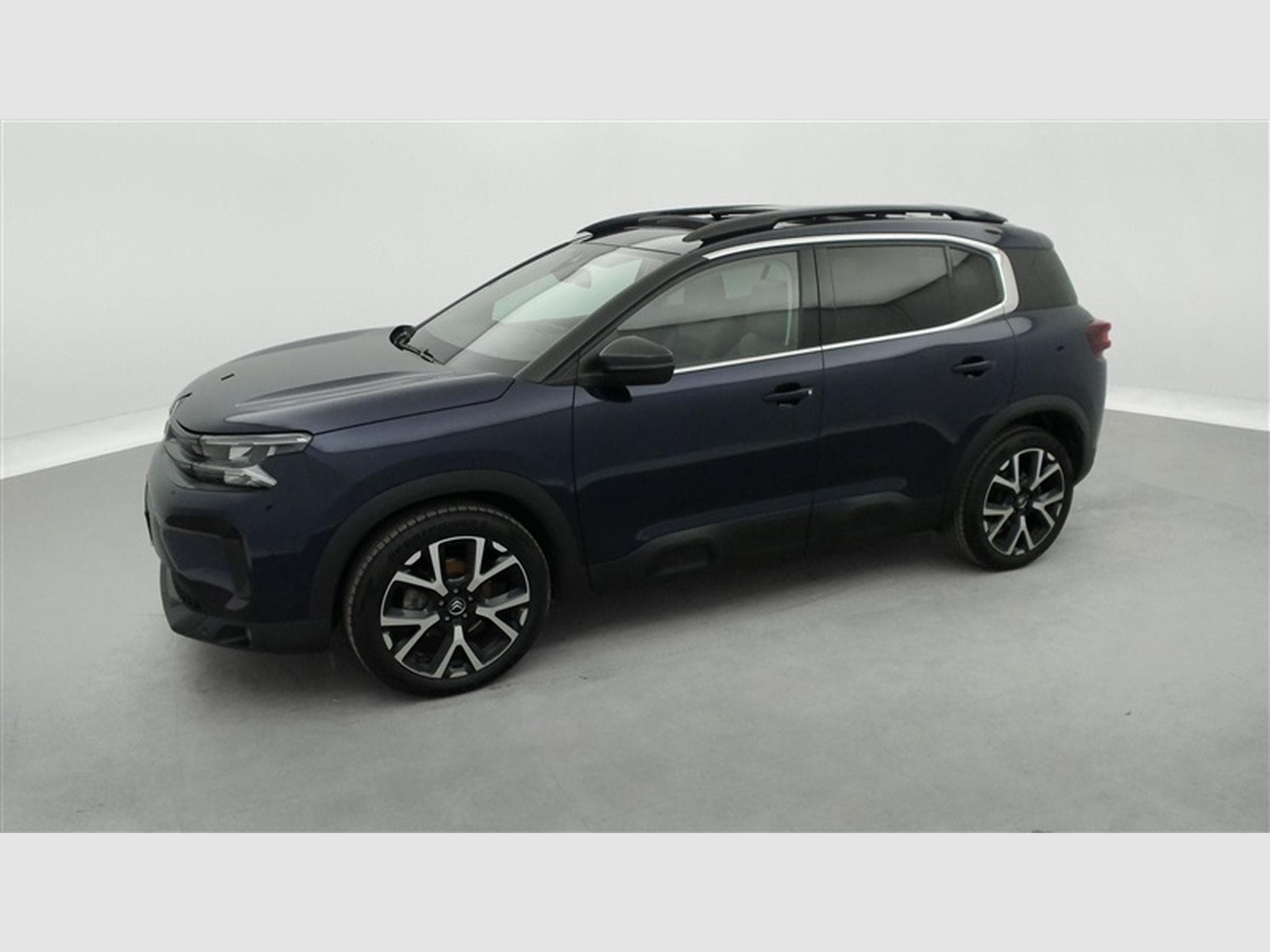 Citroen C5 Aircross 1.2i 130Cv EAT8 Shine NAVI / CARPLAY / FULL LED (2023) - Photo 23