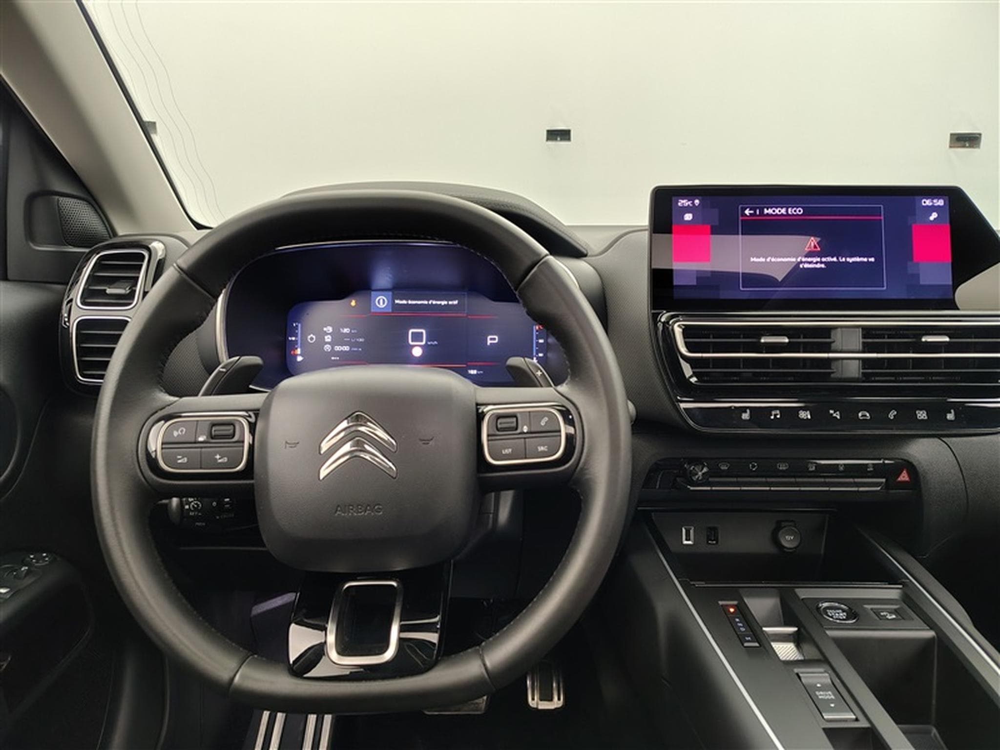 Citroen C5 Aircross 1.2i 130Cv EAT8 Shine NAVI / CARPLAY / FULL LED (2023) - Photo 9