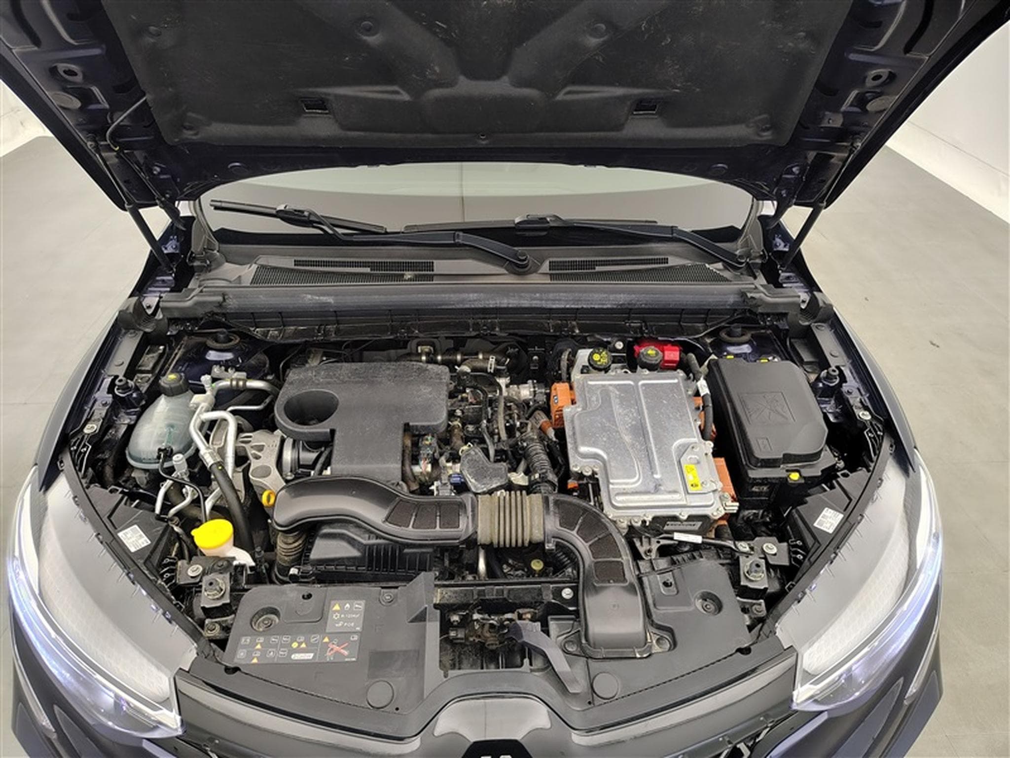 Renault Arkana E-TECH 1.6i Techno (2024) - Photo 19