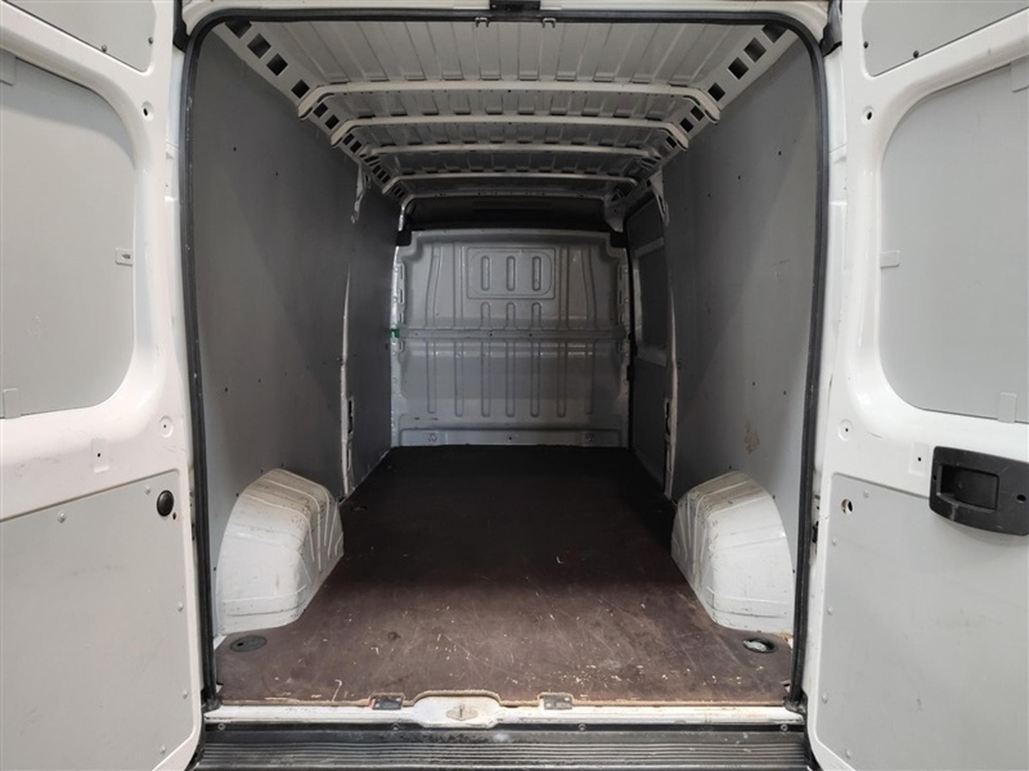 Opel Movano 2.3 Turbo D L3H2 3PL / NAVI / CLIM AUTO (2023) - Photo 14