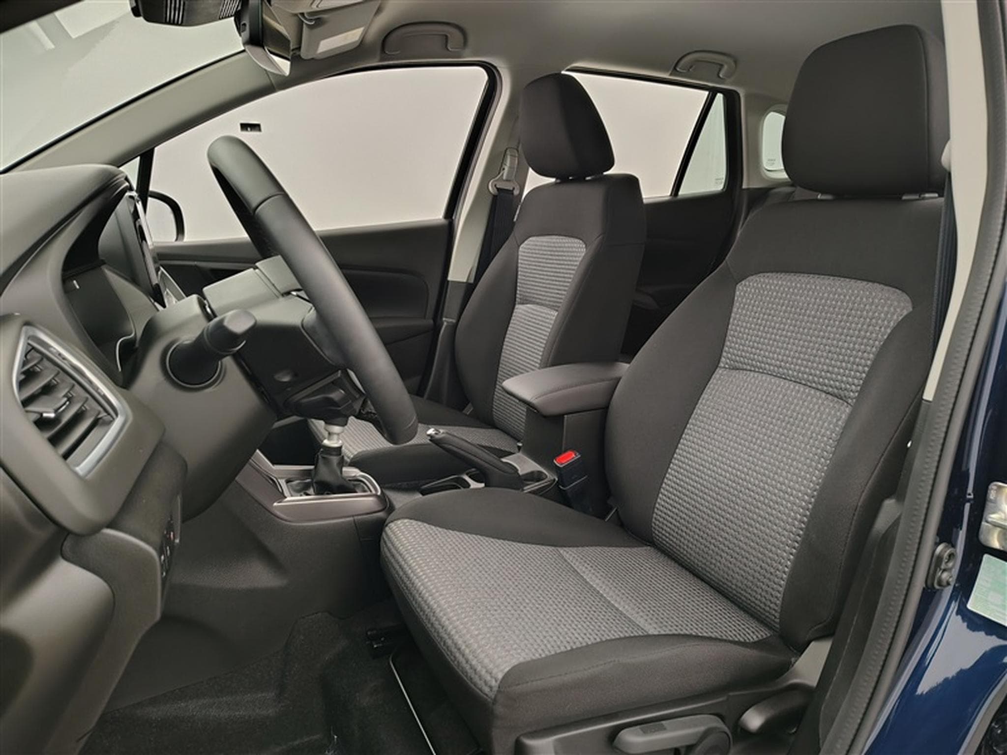 Suzuki S-Cross HEV Hybrid GL+ (2025) - Foto 7