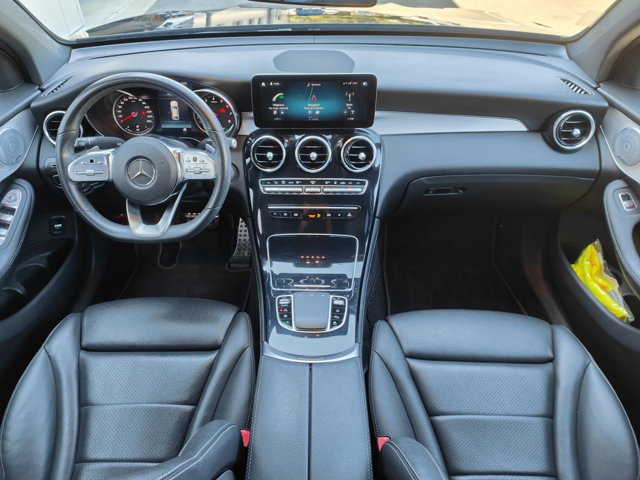 Mercedes GLC 200 4MATIC PACK AMG ECLAIRAGE AMBIANCE CARPLAY CAMERA 360 (2020) - Foto 12