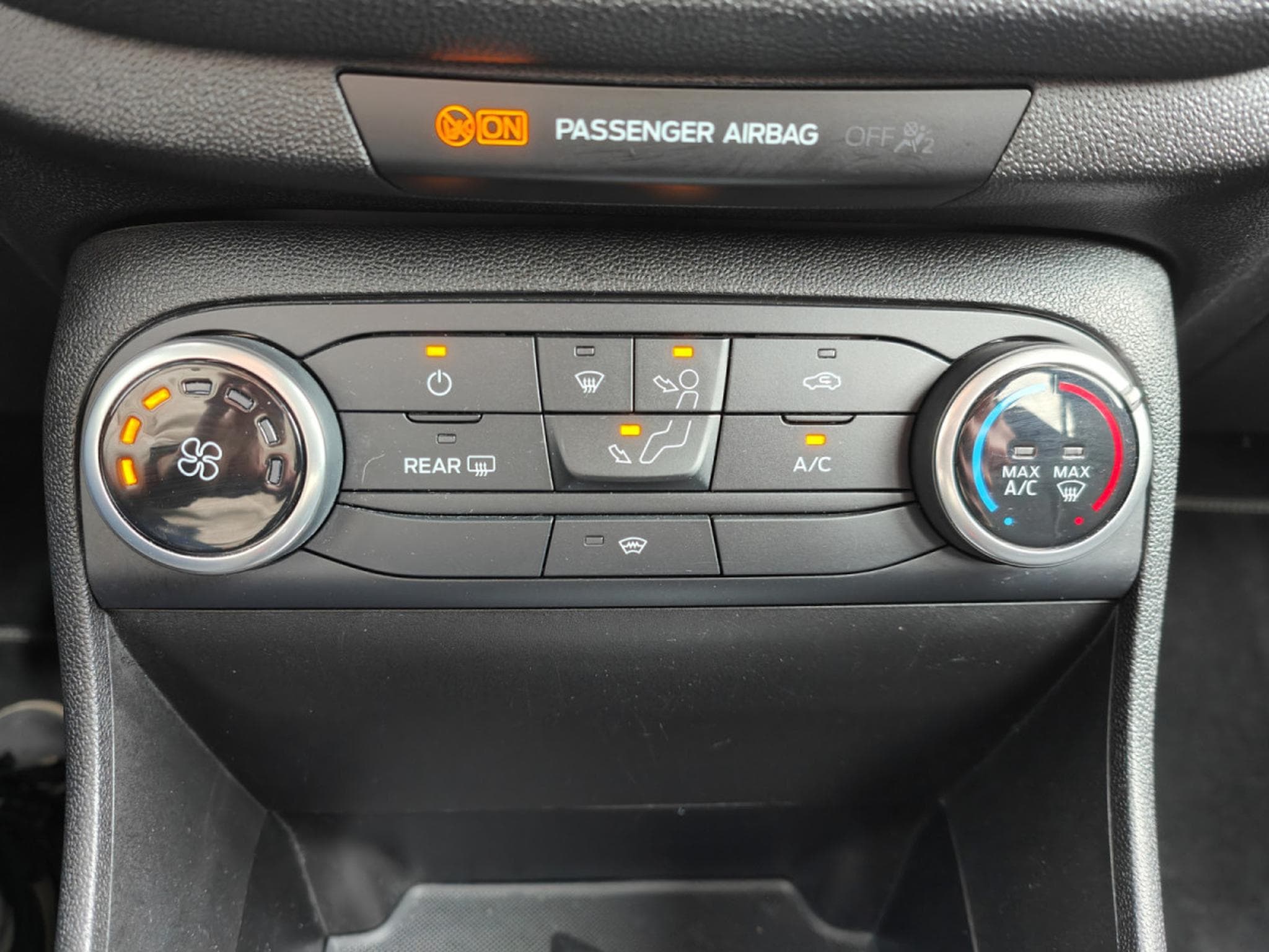 Ford Fiesta 1.0 ECOBOOST CARPLAY CLIMATISATION RADAR ARR (2018) - Foto 14