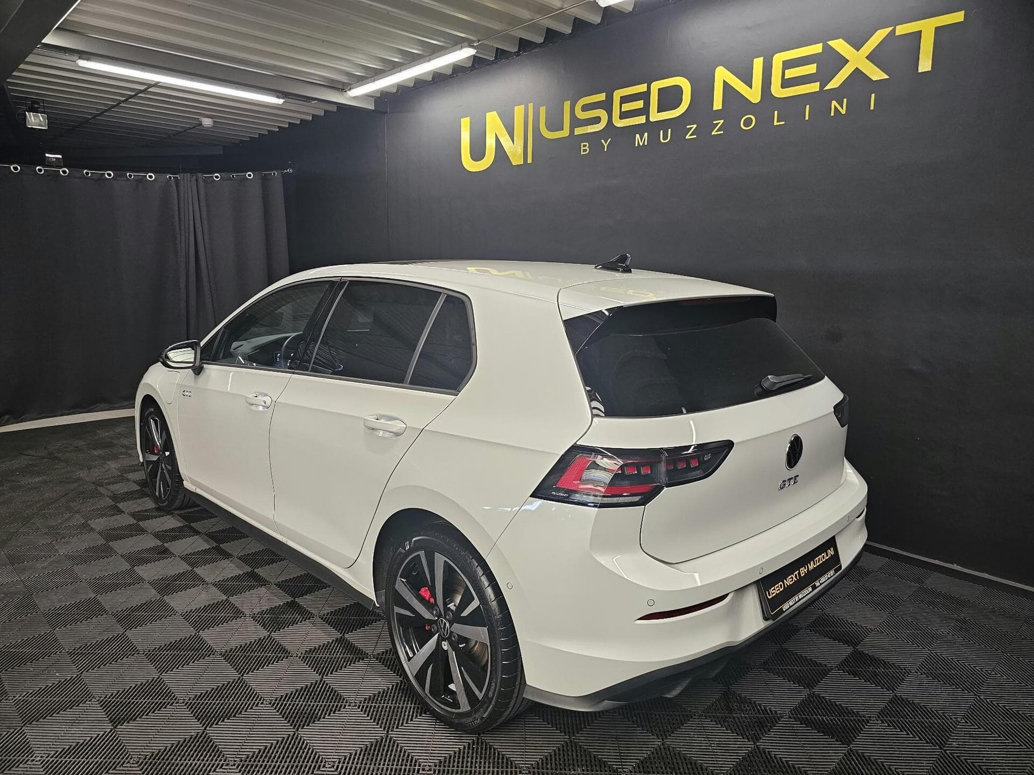 VW Golf GTE 245cv DSG TOIT PANO / ATTELAGE (2025) - Foto 6