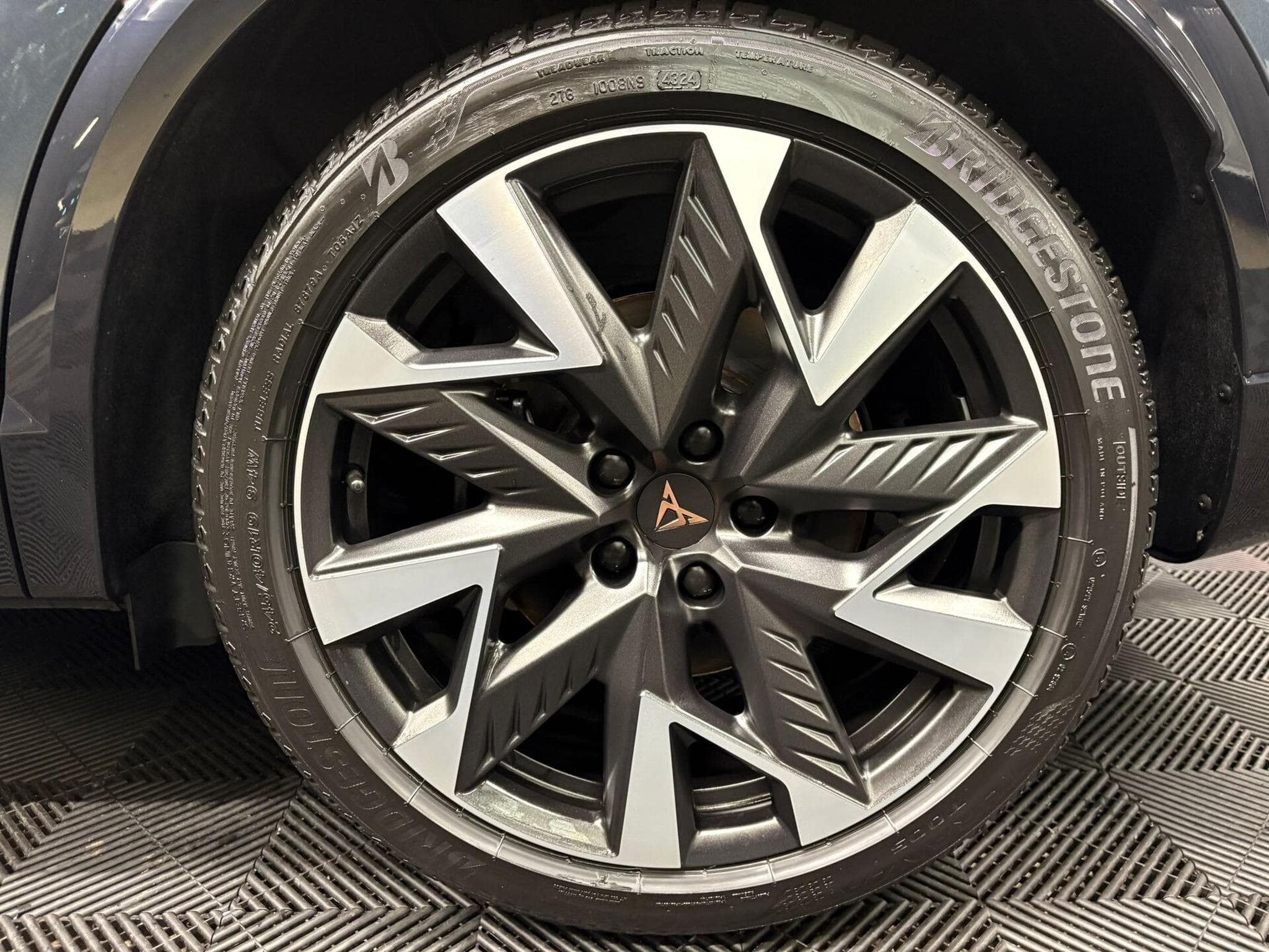 Cupra Formentor VZ 2.0 TSI 333cv 4X4 (2025) - Foto 14