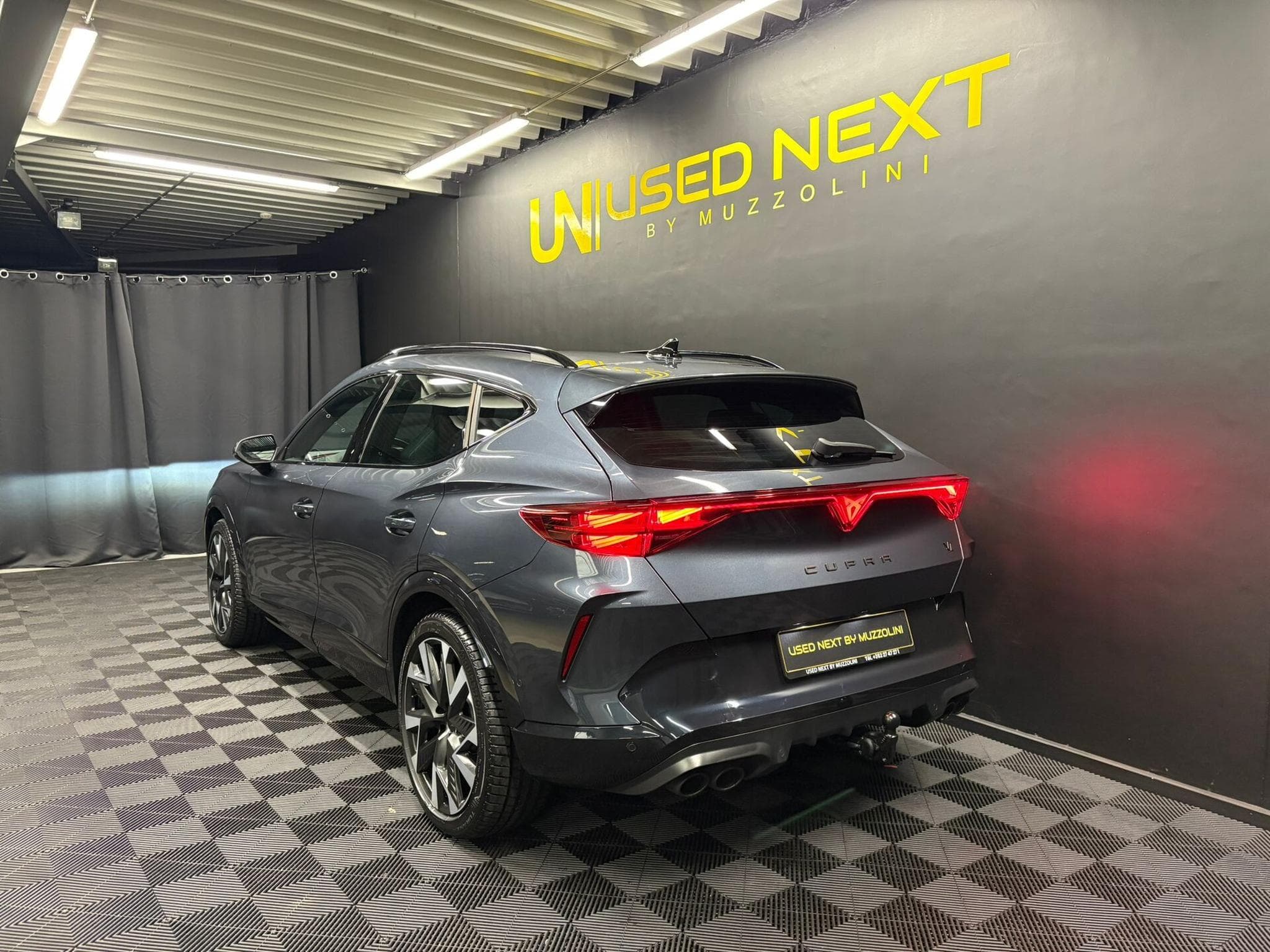 Cupra Formentor VZ 2.0 TSI 333cv 4X4 (2025) - Foto 6