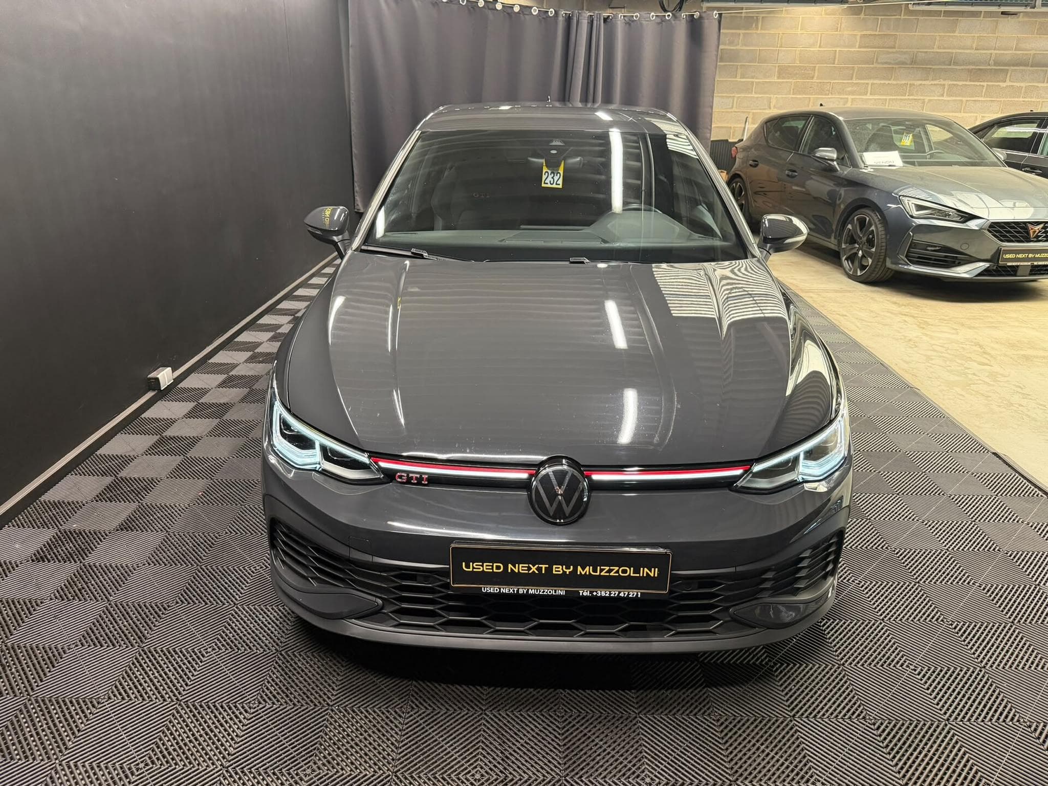 VW Golf GTI Clubsport 2.0 TSI 300cv (2024) - Foto 3