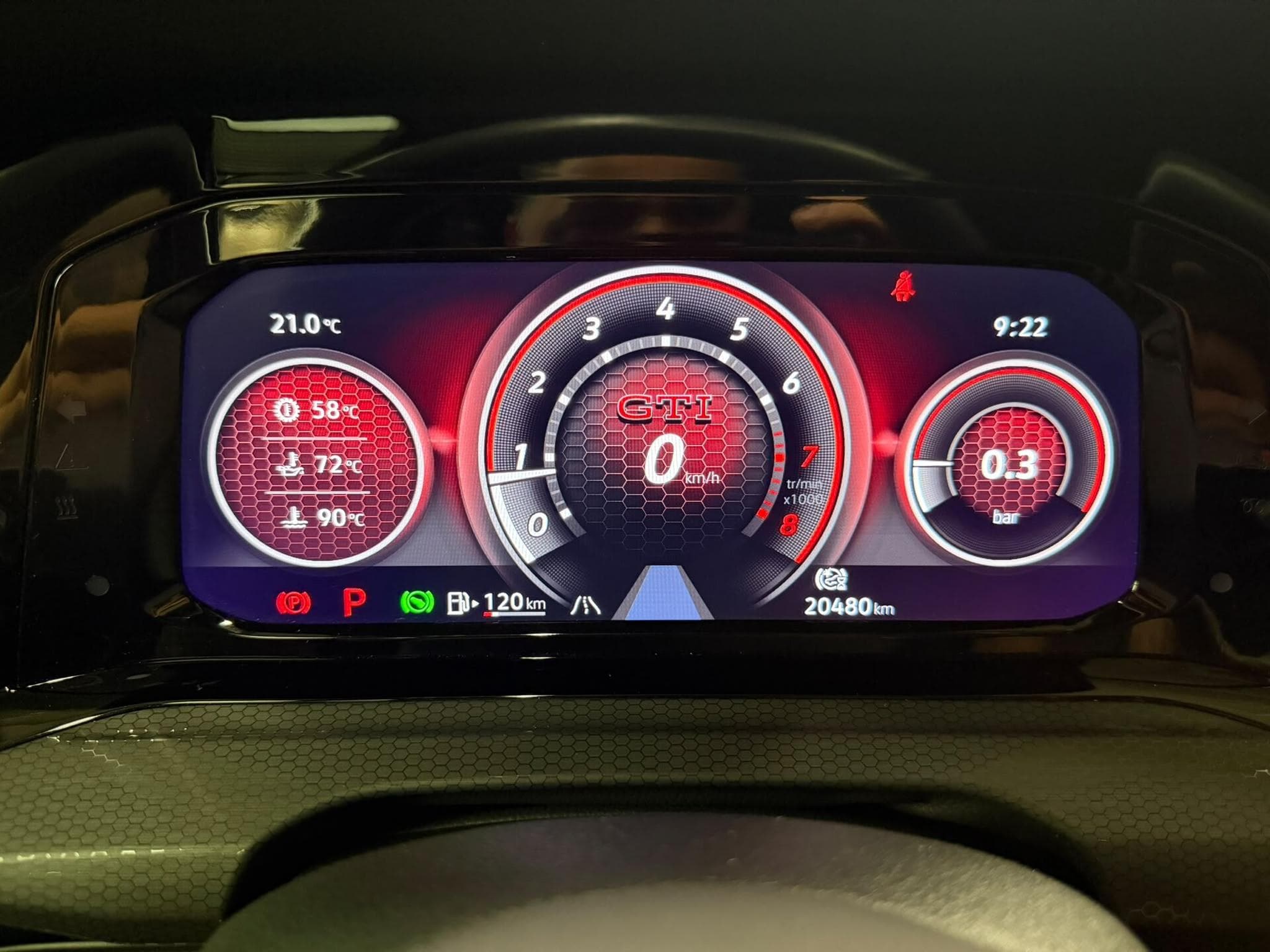VW Golf GTI Clubsport 2.0 TSI 300cv (2024) - Foto 9