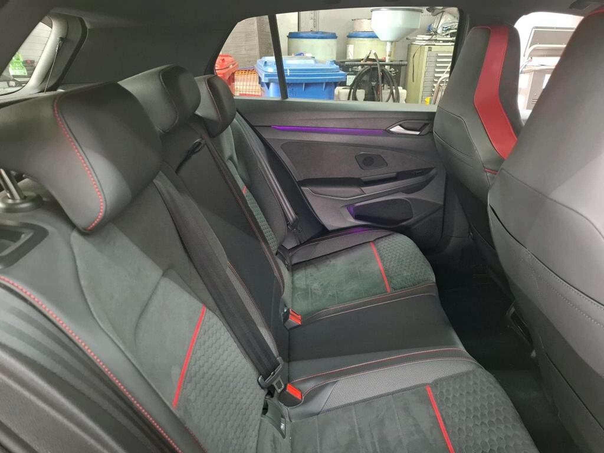 VW Golf Volkswagen Golf GTI Clubsport 2.0 TSI 300cv ACC/HARMAN/CARPL (2024) - Foto 6