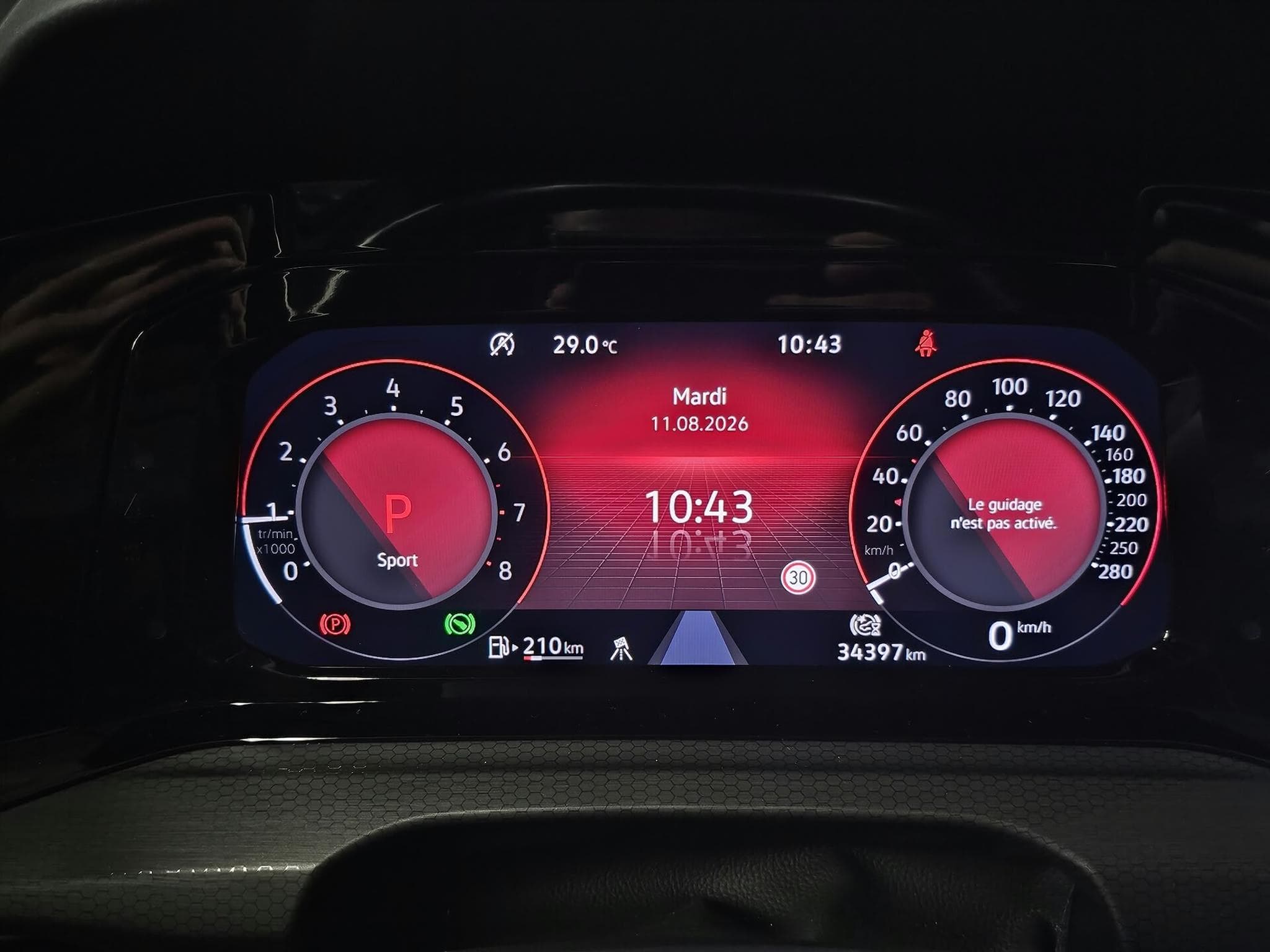 VW Golf GTI Clubsport 2.0 TSI 300cv (2022) - Foto 9