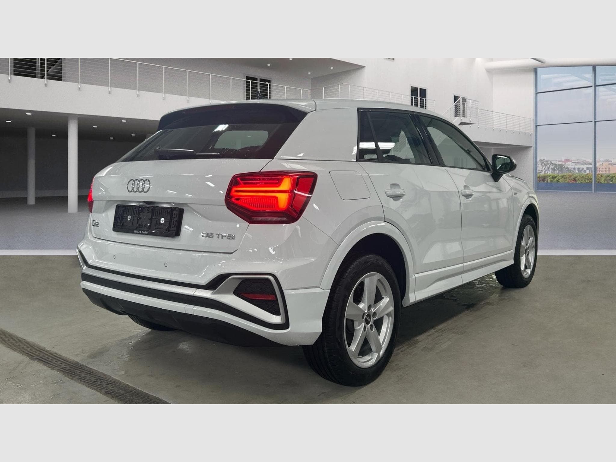 Audi Q2 35 TFSI 150cv S-line S-tronic (2026) - Foto 4