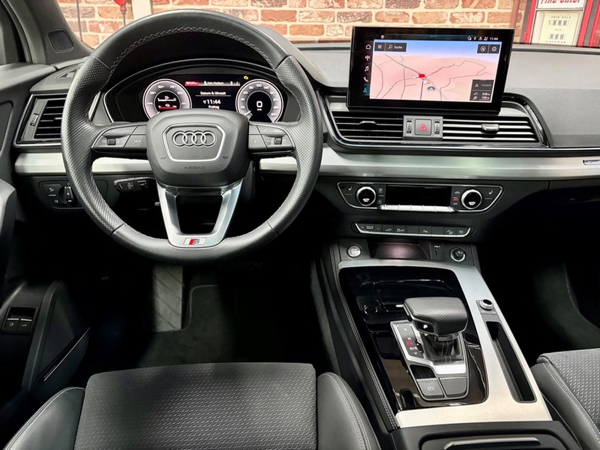 Audi Q5 Q5 Sportback 50 TFSi-E 2.0 265cv Auto QUATTRO S-LINE (2023) - Photo 4