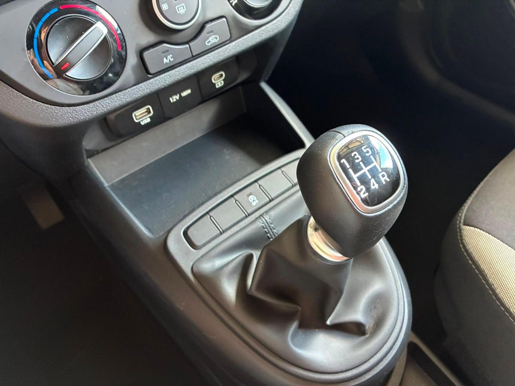 Hyundai i10 Comfort (2025) - Foto 20