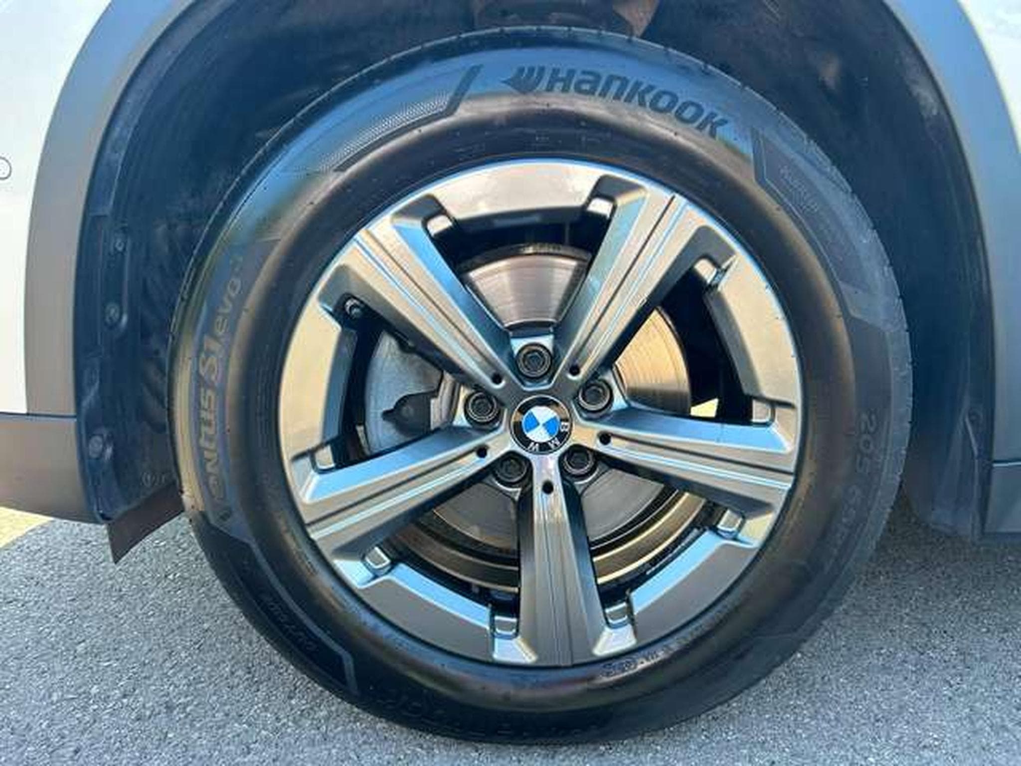BMW X1 18D SDRIVE 136CV BOITE AUTO (2024) - Photo 19