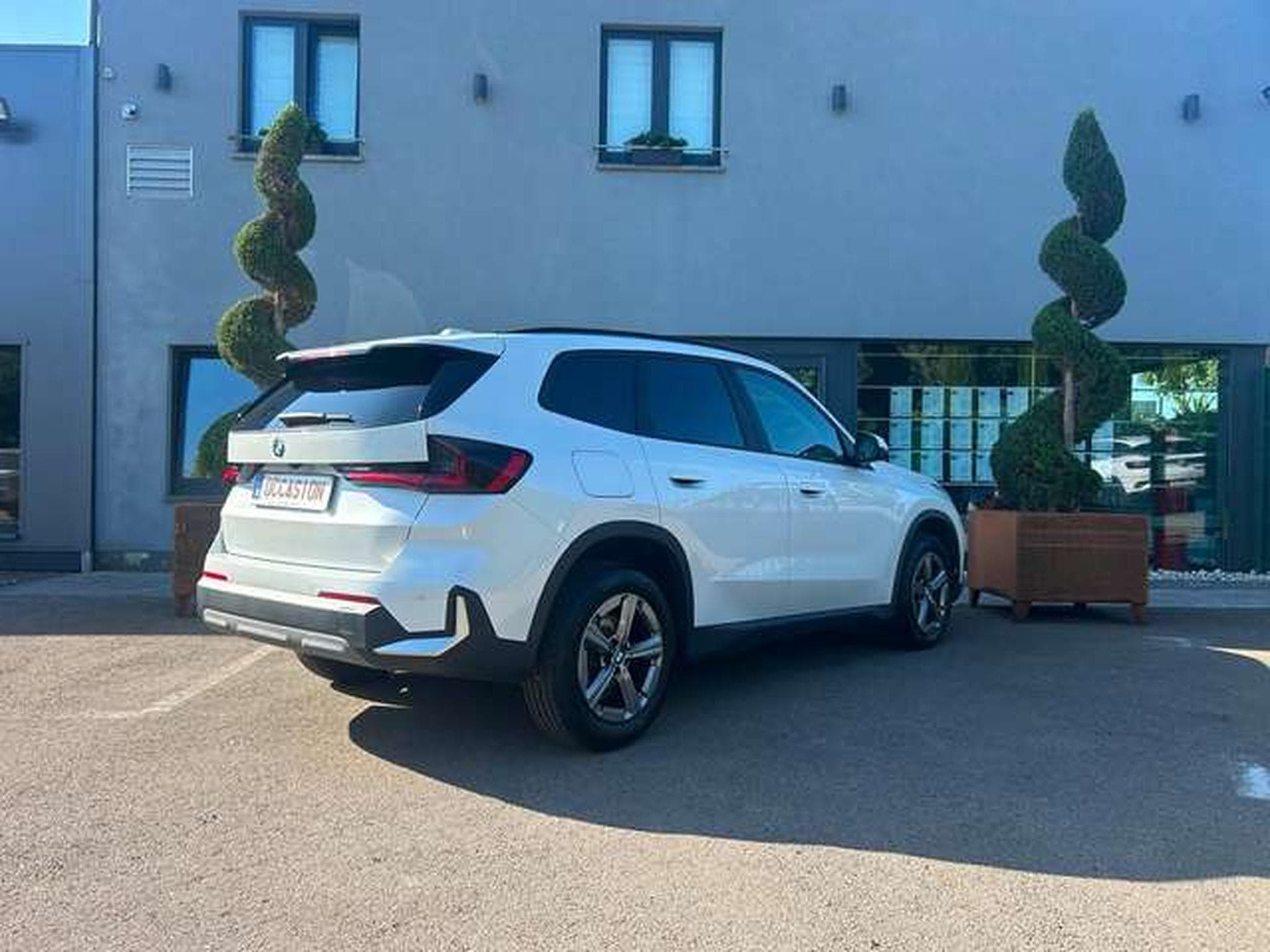 BMW X1 18D SDRIVE 136CV BOITE AUTO (2024) - Photo 3