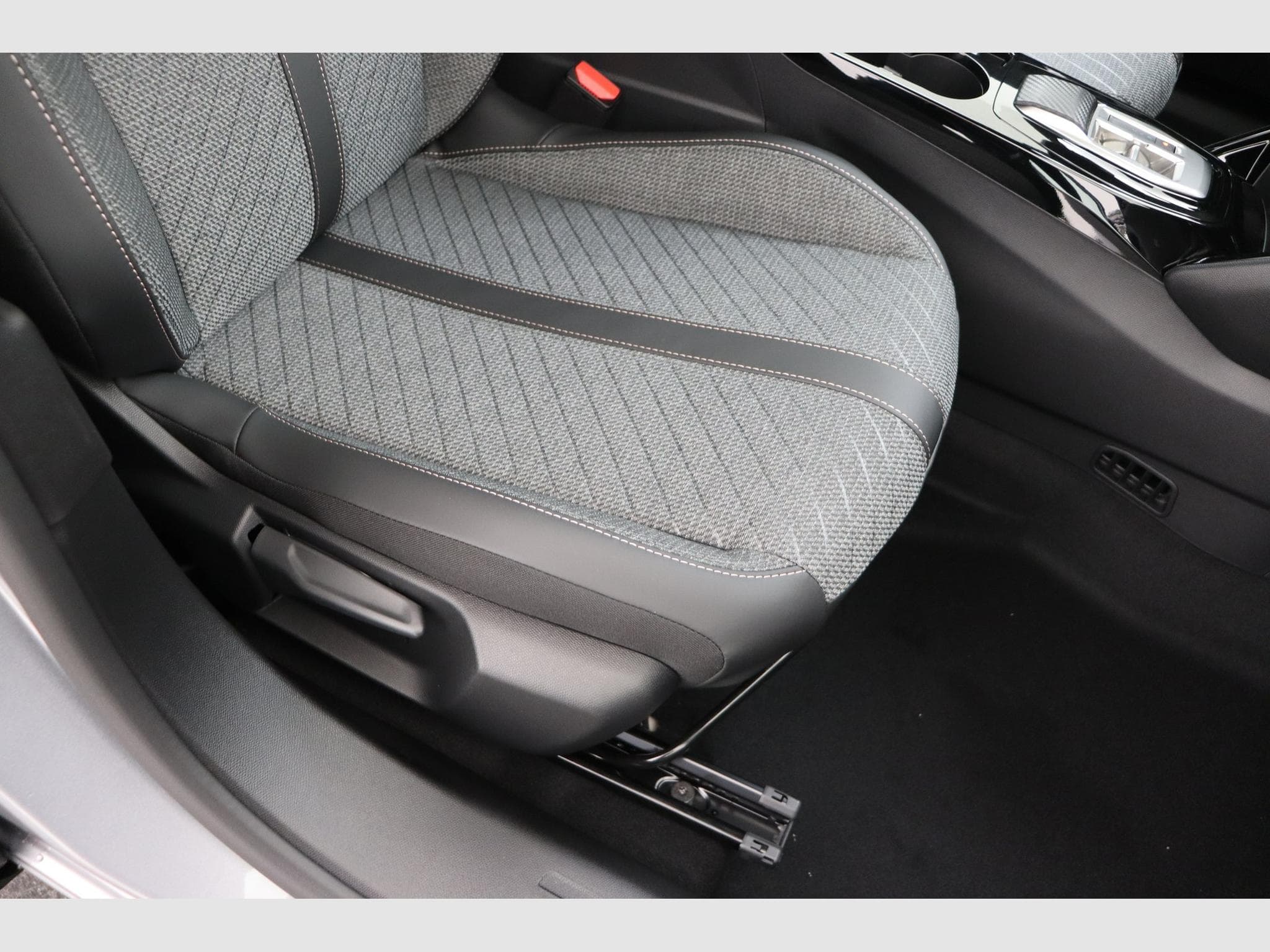 Peugeot 2008 Allure (2026) - Foto 16