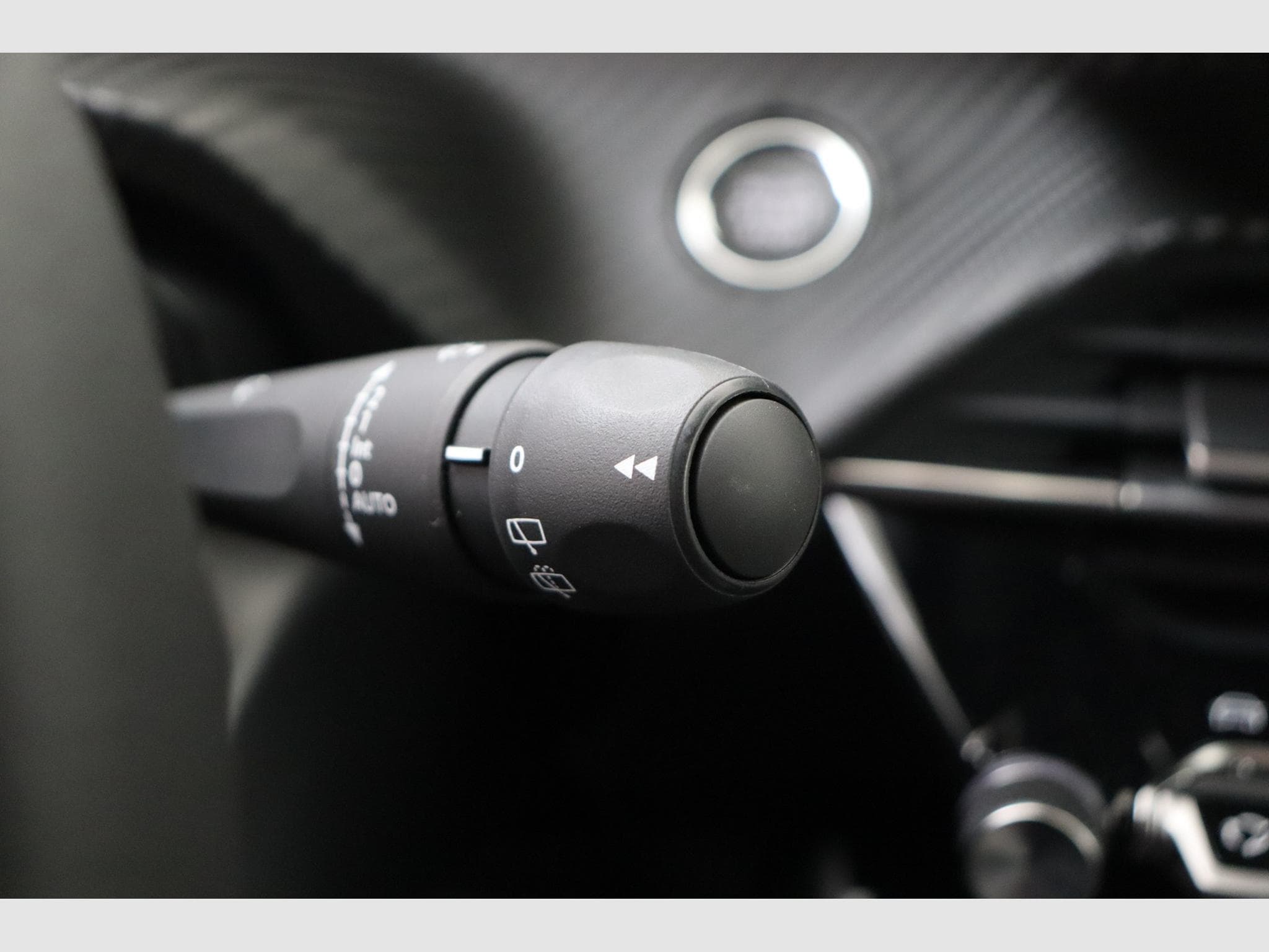 Peugeot 2008 Allure (2026) - Foto 18