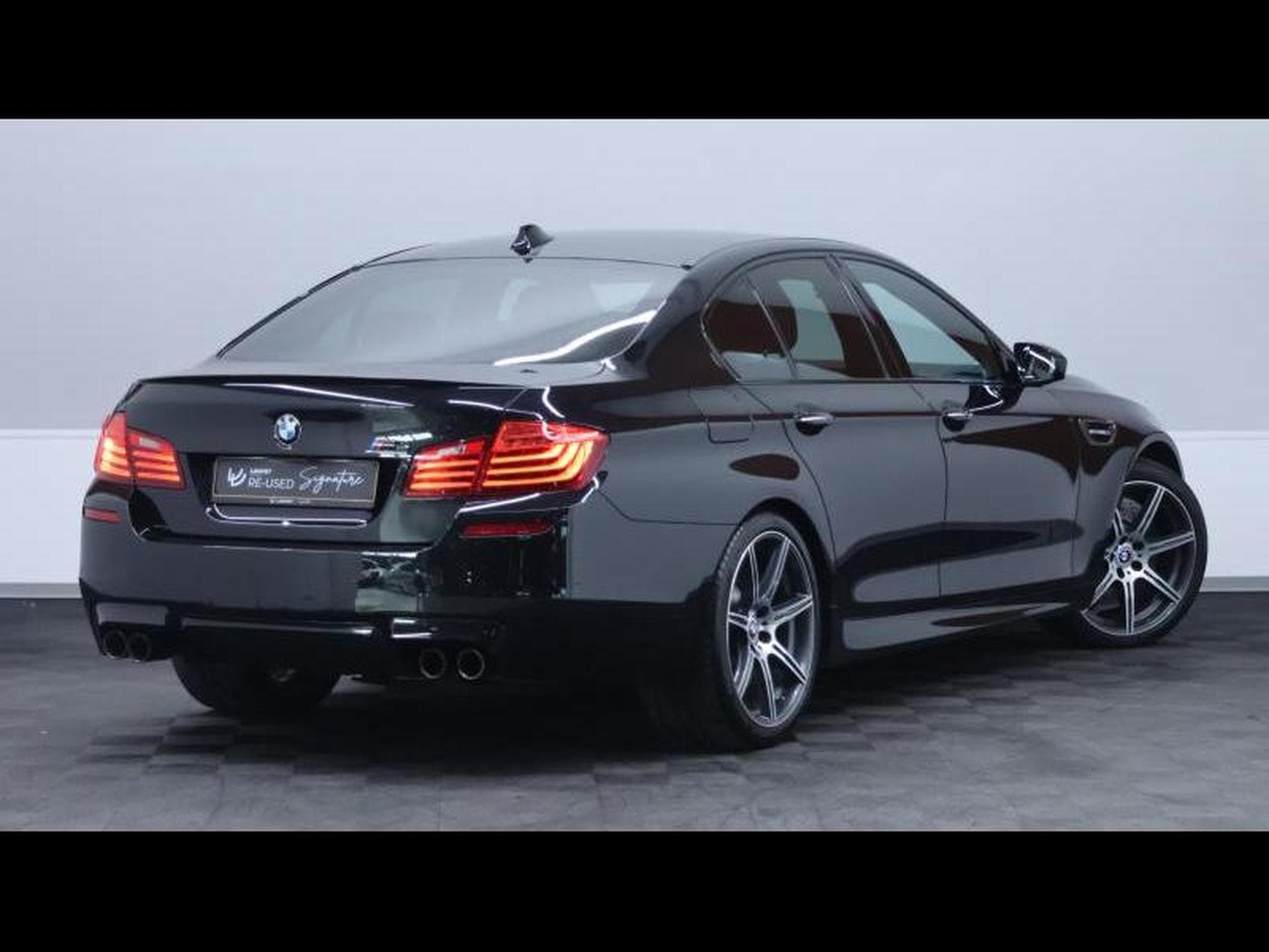 BMW M5 4.4 V8 575 DKG  Competition Pack (2013) - Photo 11