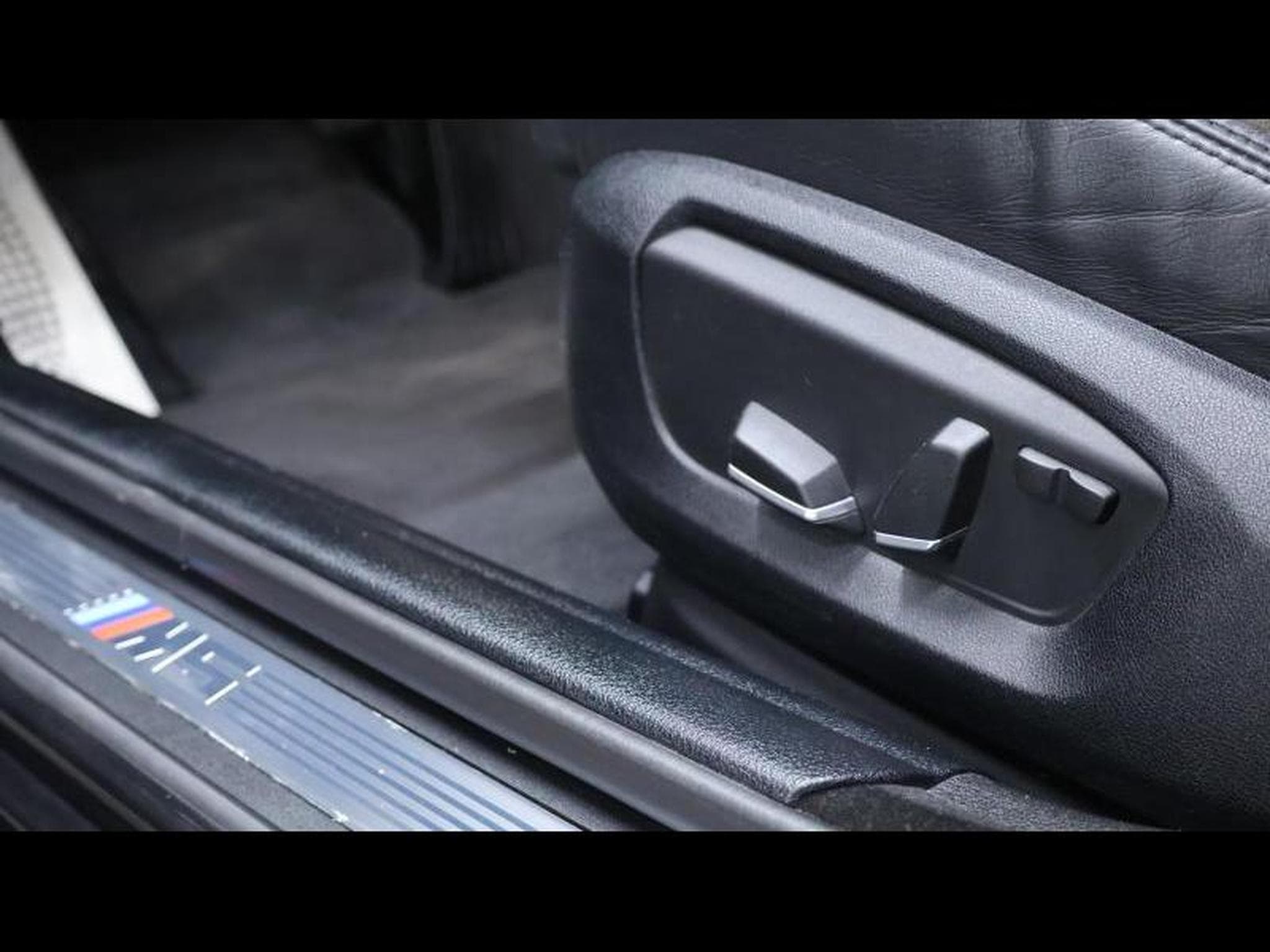 BMW M5 4.4 V8 575 DKG  Competition Pack (2013) - Photo 29