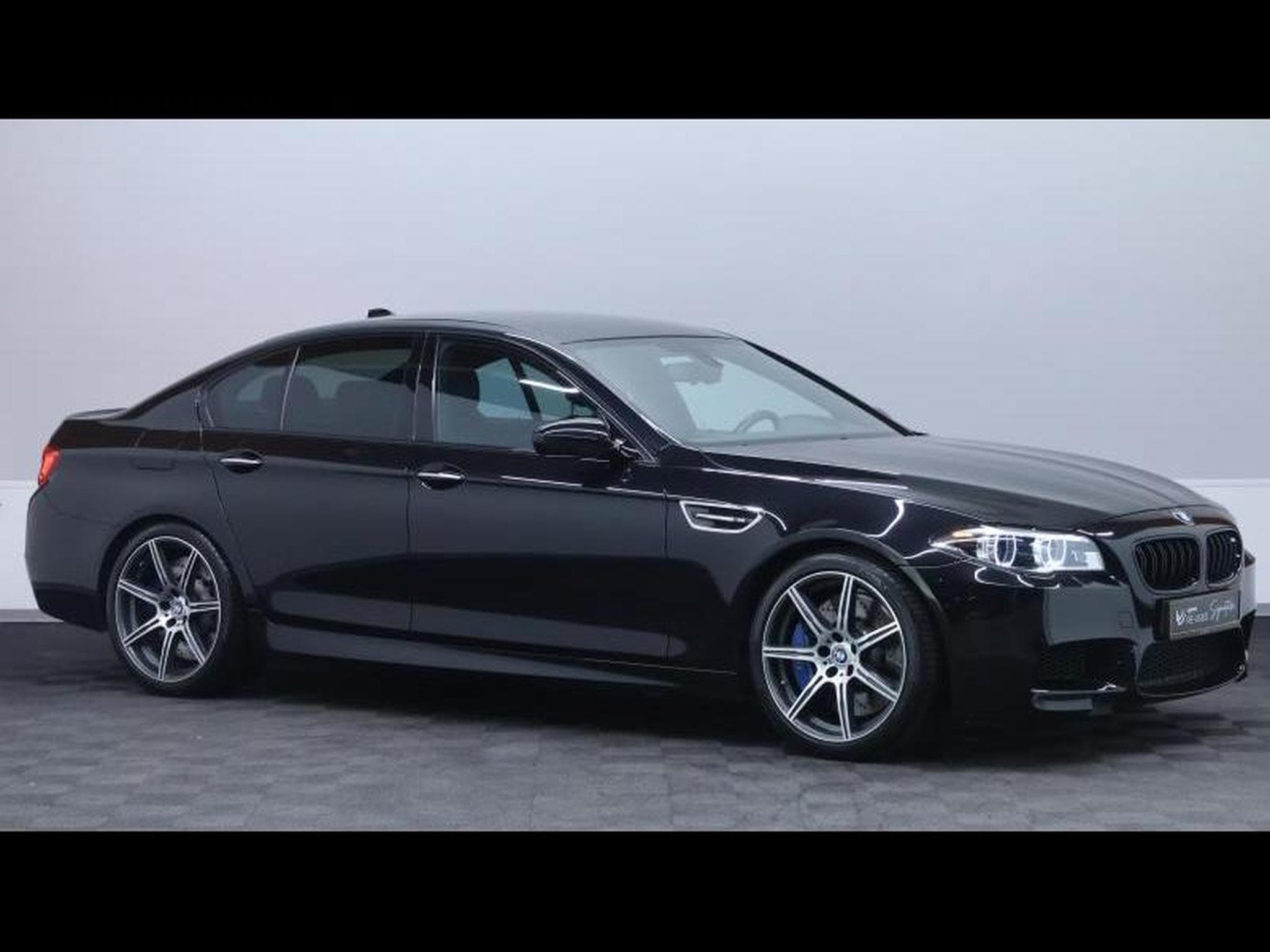 BMW M5 4.4 V8 575 DKG  Competition Pack (2013) - Photo 3