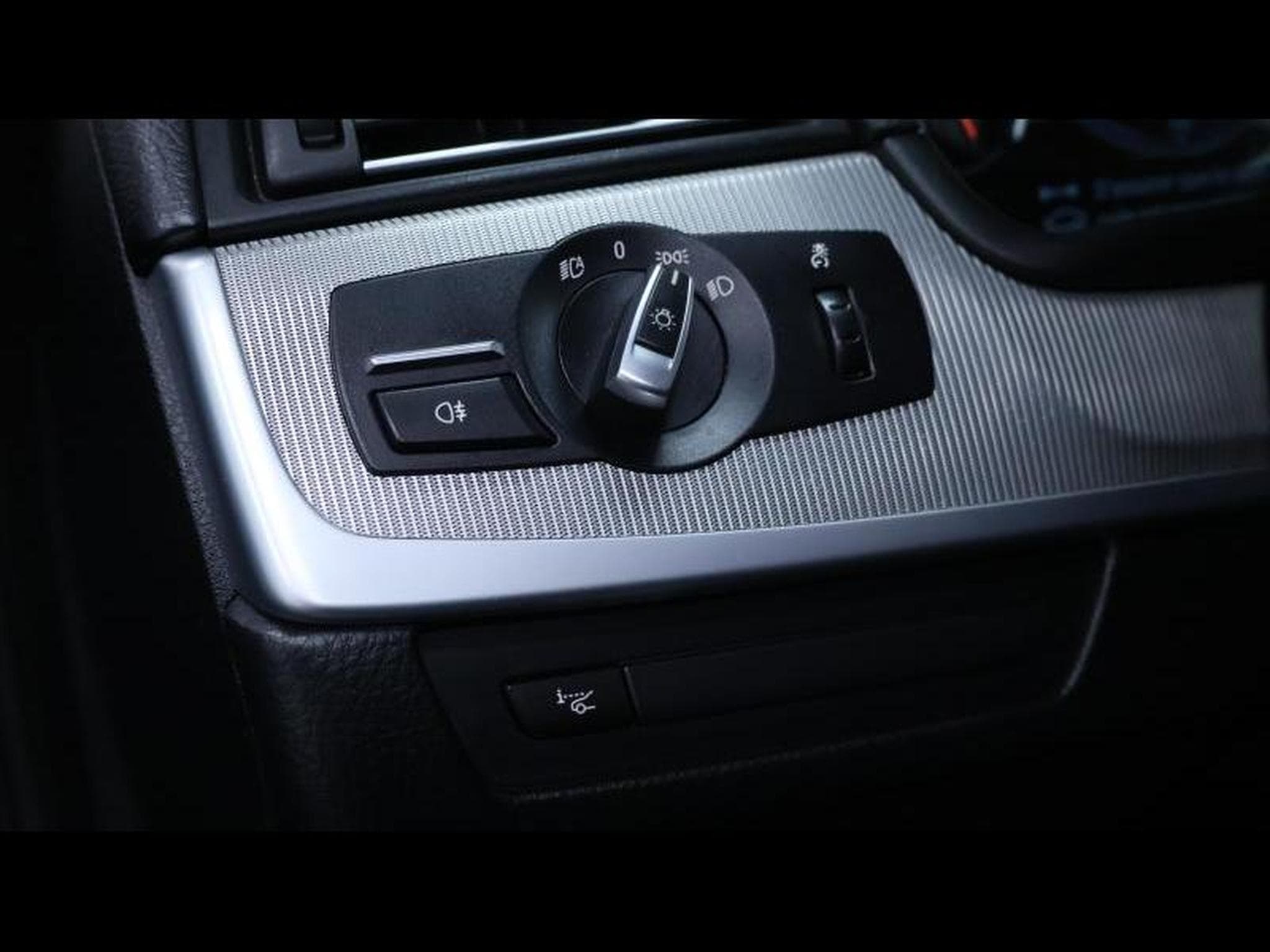 BMW M5 4.4 V8 575 DKG  Competition Pack (2013) - Photo 30