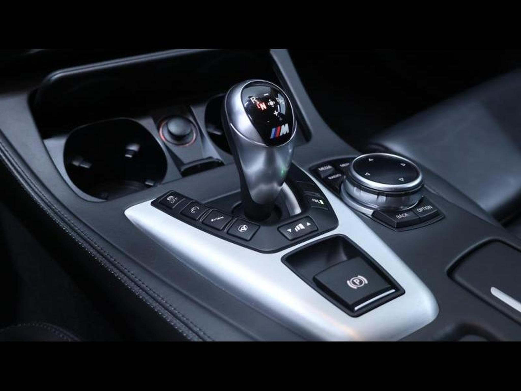 BMW M5 4.4 V8 575 DKG  Competition Pack (2013) - Photo 35