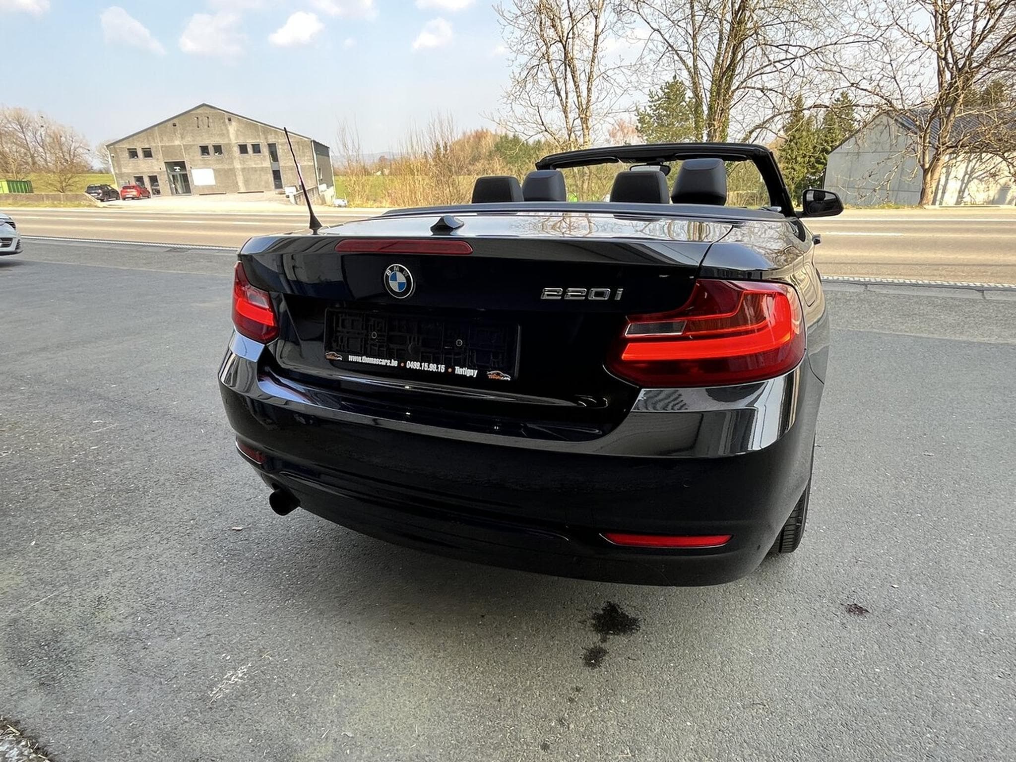 BMW 220 i Cabriolet - pack sport - full cuir chauffant - camera - Xe (2015) - Photo 7