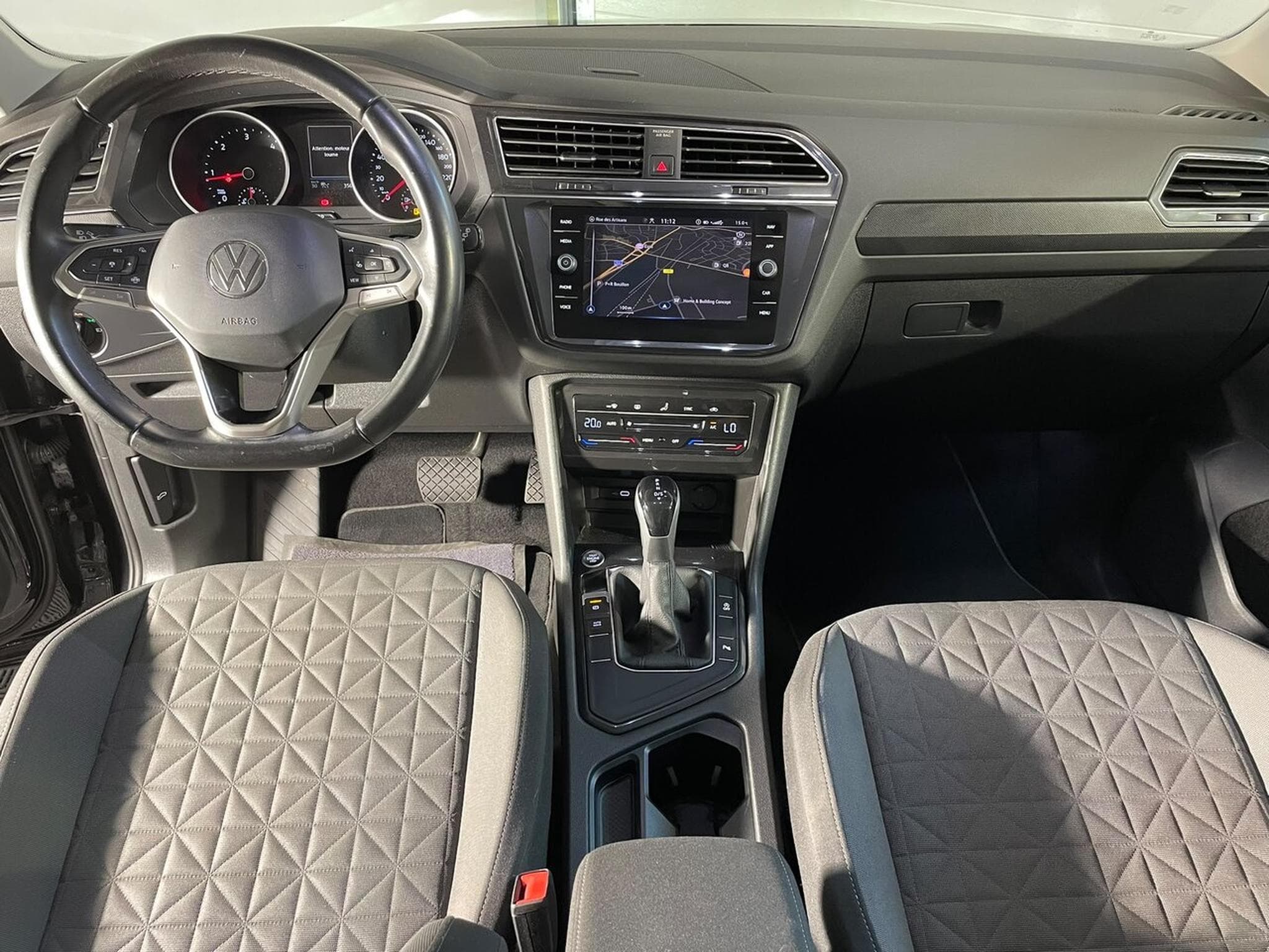 VW Tiguan 2.0 TDI 150 DSG7 LIFE CARPLAY (2022) - Photo 3