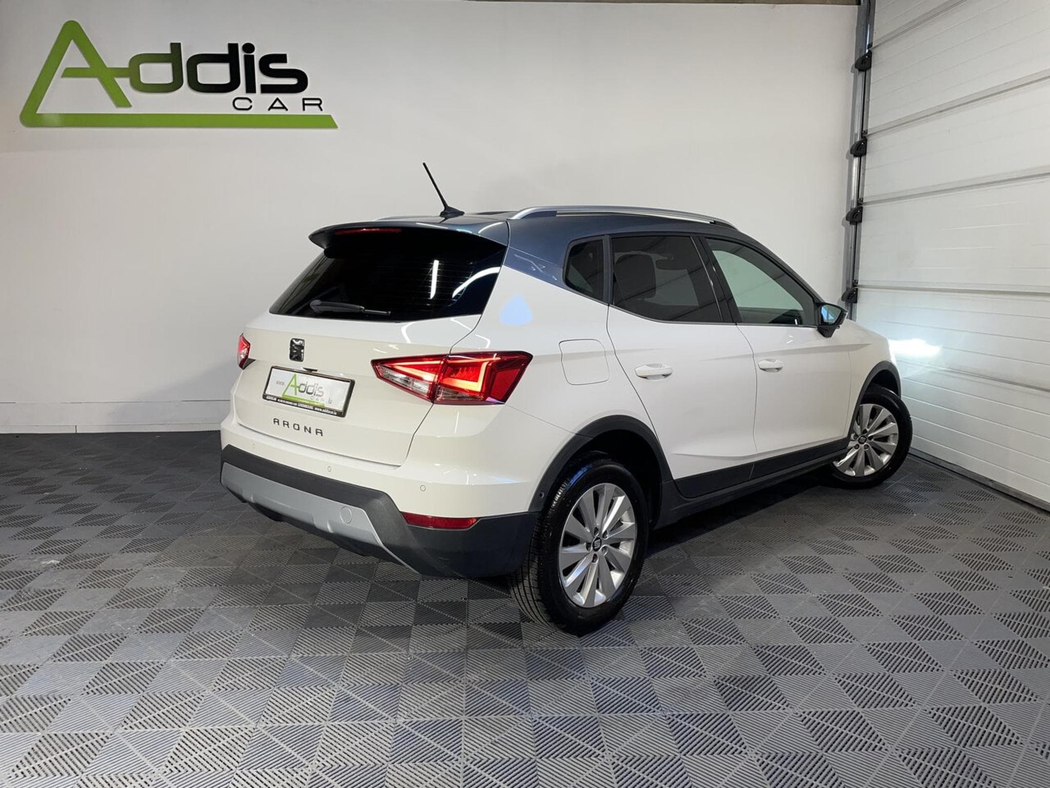 Seat Arona 1.6 TDI 95 CV MOVE XCELLENCE GPS (2018) - Photo 2