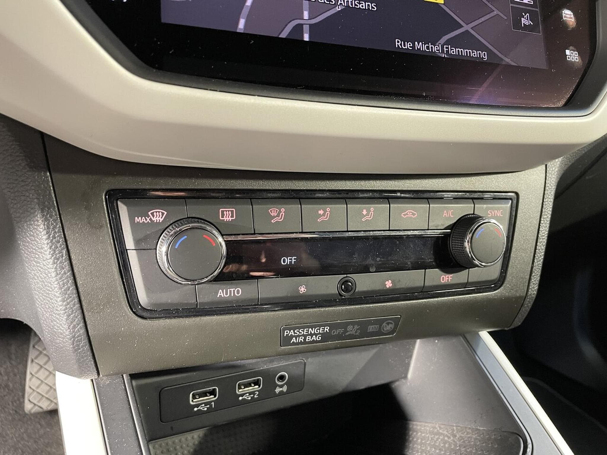Seat Arona 1.6 TDI 95 CV MOVE XCELLENCE GPS (2018) - Photo 8
