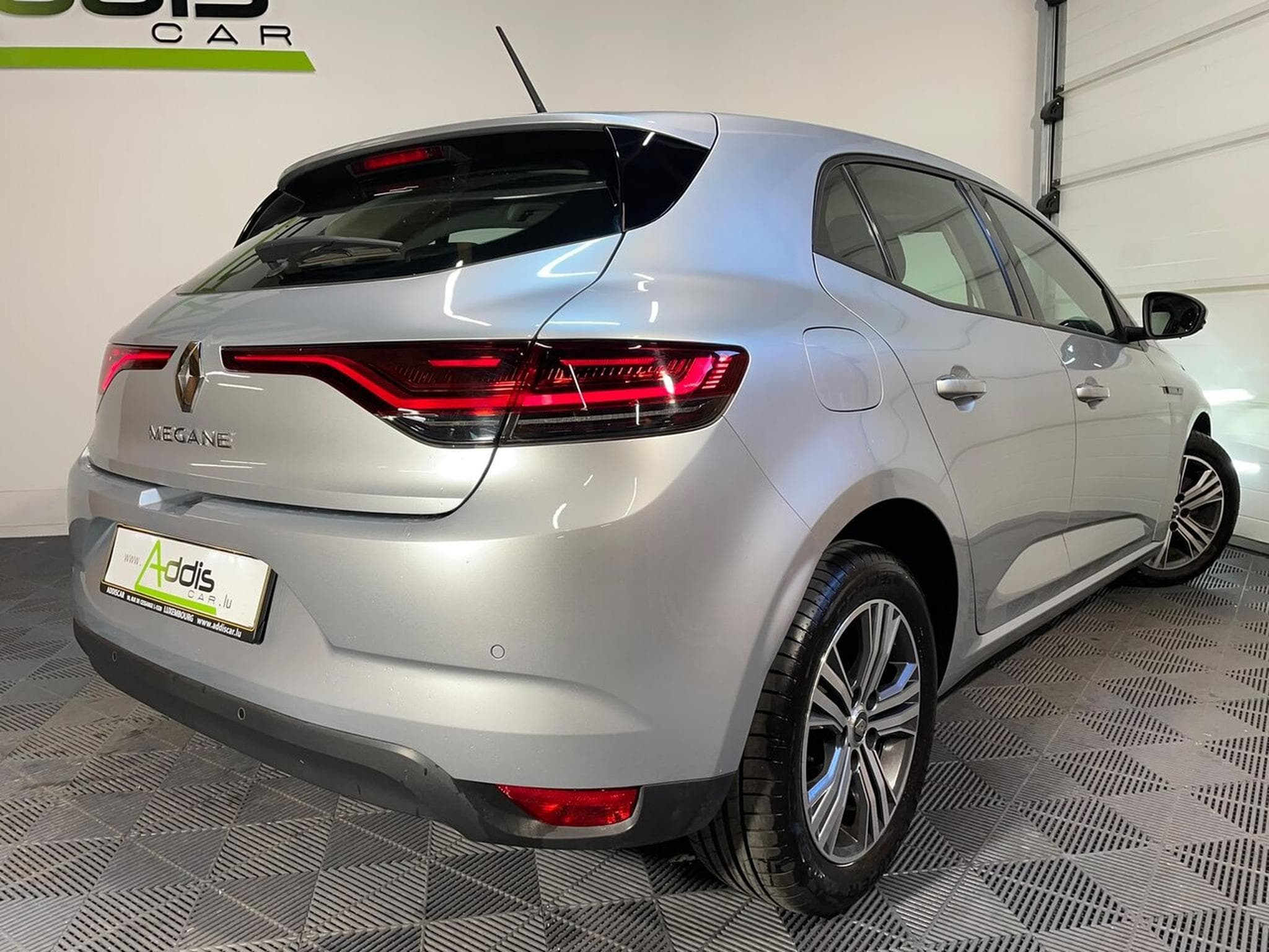 Renault Megane IV 1.3 TCE 140 INTENS CARPLAY (2022) - Photo 15