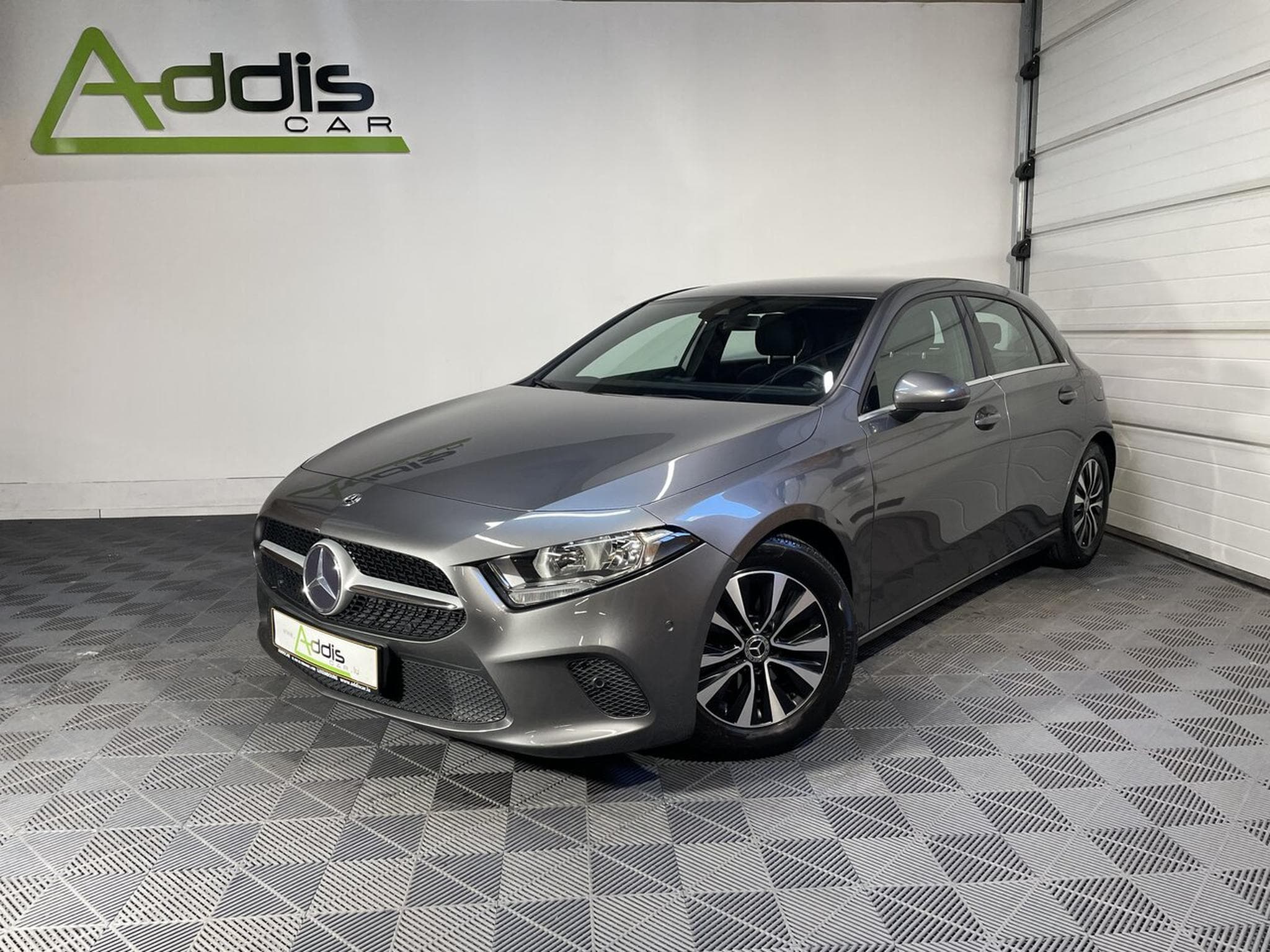 Mercedes A 180 116 7G-DCT PROGRESSIVE LINE GPS (2020) - Photo 1