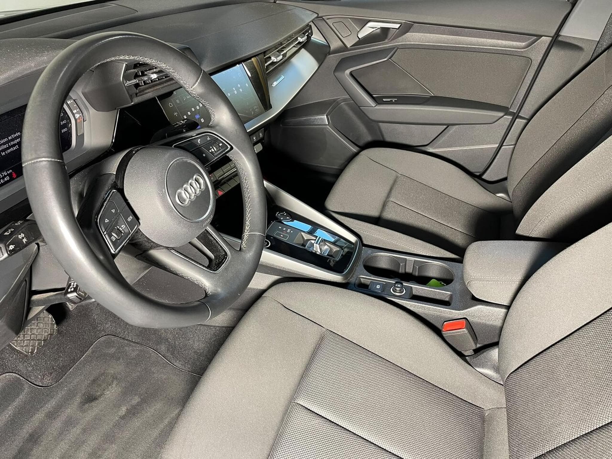Audi A3 SPORTBACK 35 TDI 150 S-TRONIC BUSINESS CARPLAY (2021) - Photo 8