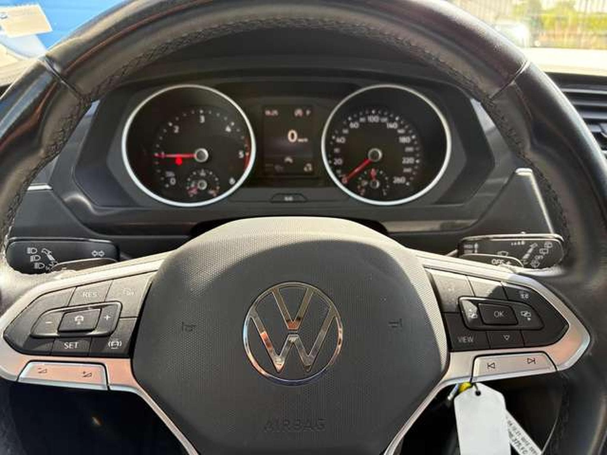 VW Tiguan Tiguan 2.0 TDI SCR DSG (2022) - Photo 12