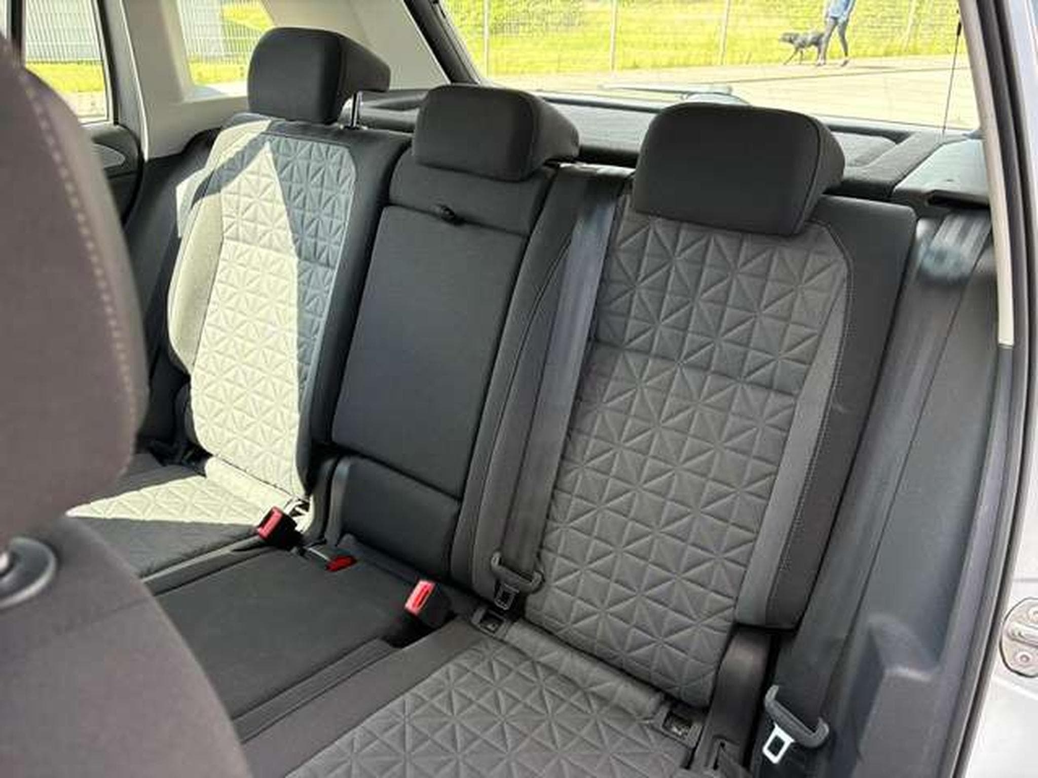 VW Tiguan Tiguan 2.0 TDI SCR DSG (2022) - Photo 6
