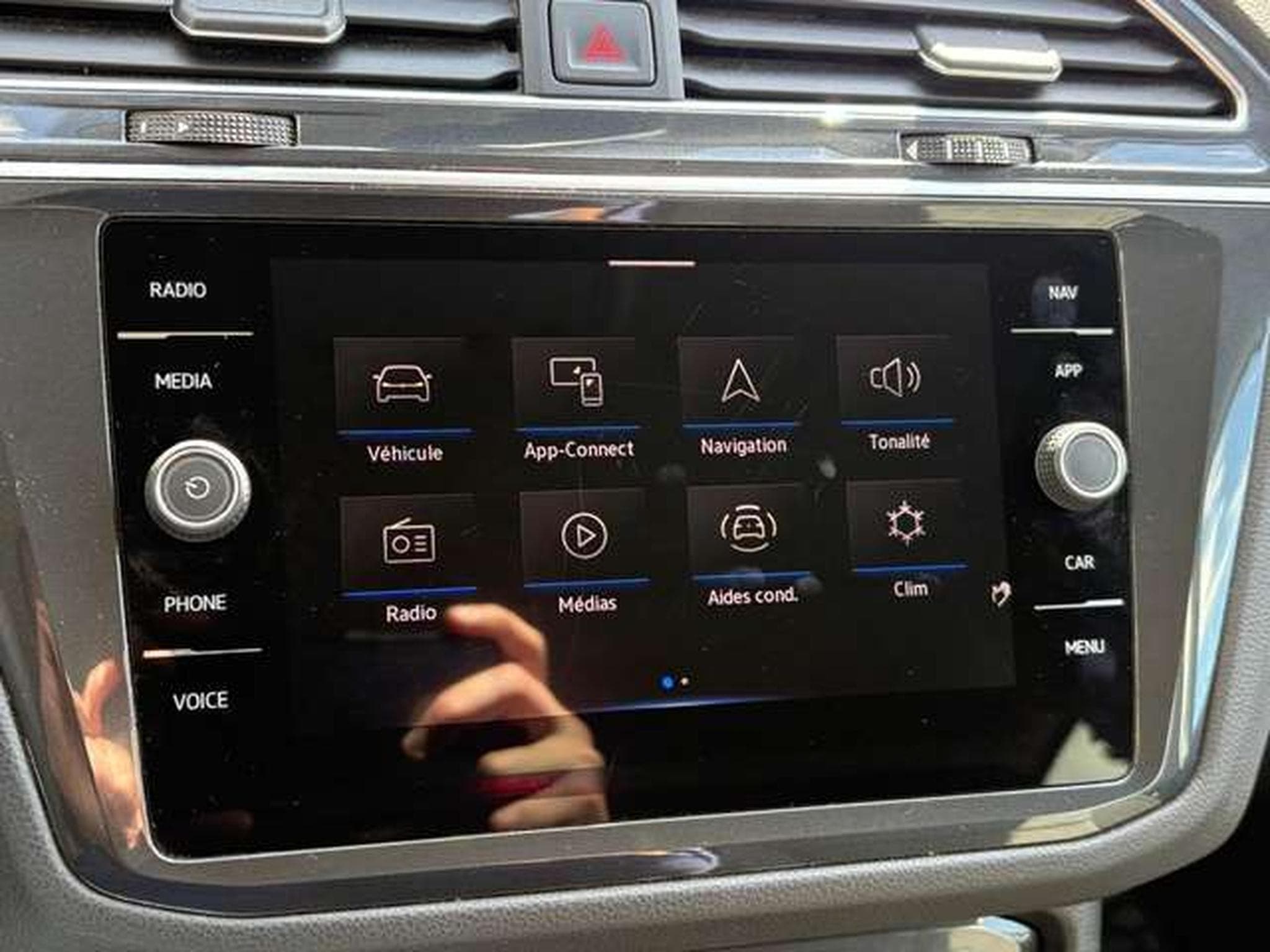 VW Tiguan Tiguan 2.0 TDI SCR DSG (2022) - Photo 7