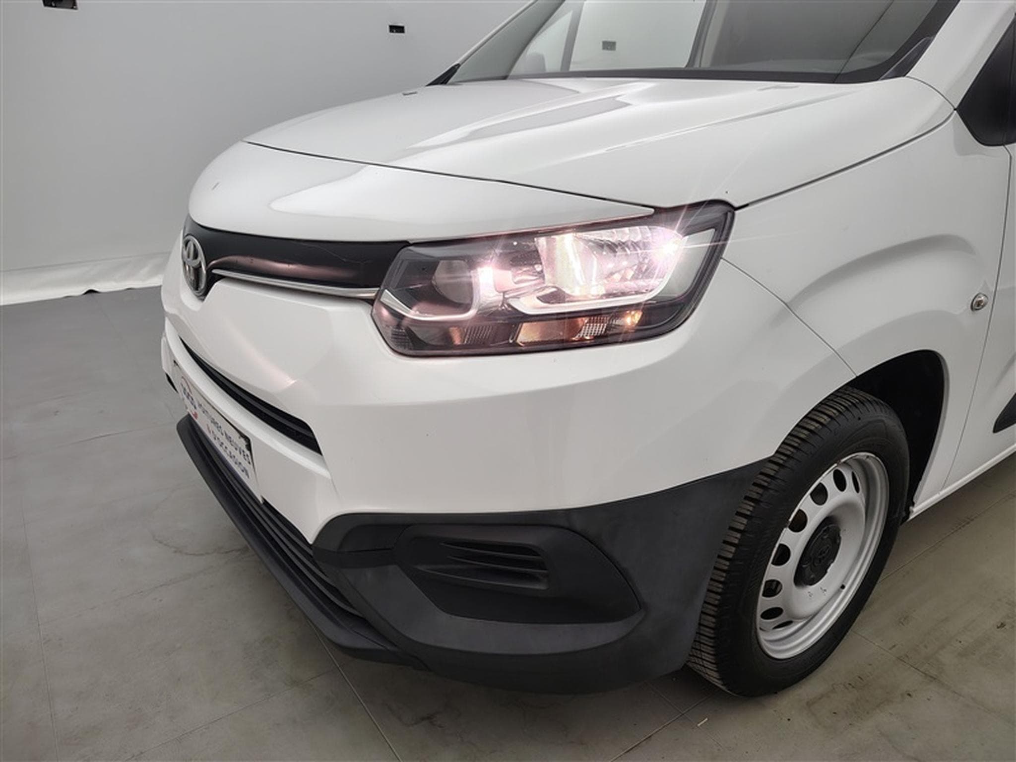Toyota Proace 1.5 D-4D 130Cv 3PL / CLIM / BLUETOOTH / PDC (2020) - Photo 15